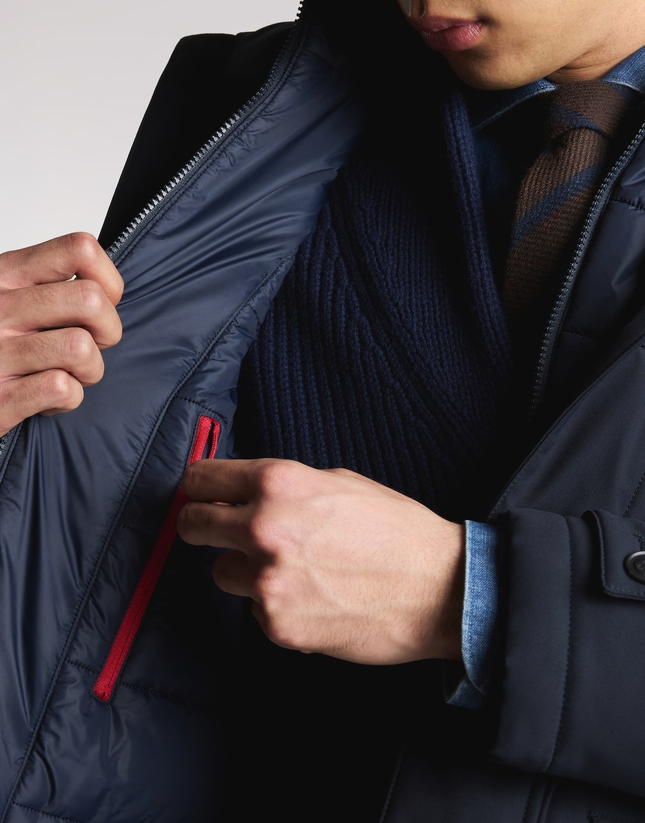 Parka Corto in Gabardine Tecnico<BR/> NAM13510220XLM U809 FAY