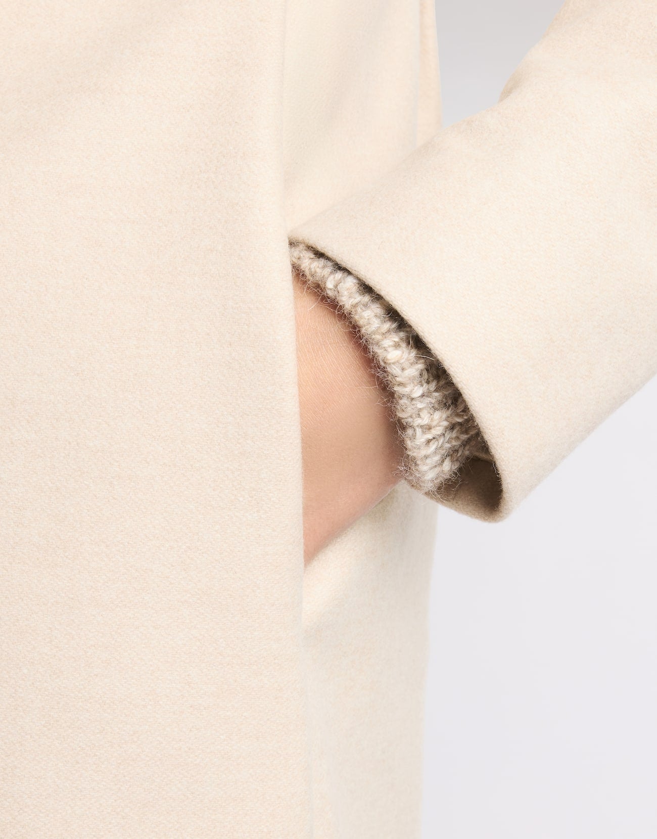 Romantic Coat in Panno di Lana Mélange<BR/> NAW5051Y050XMY C002 FAY