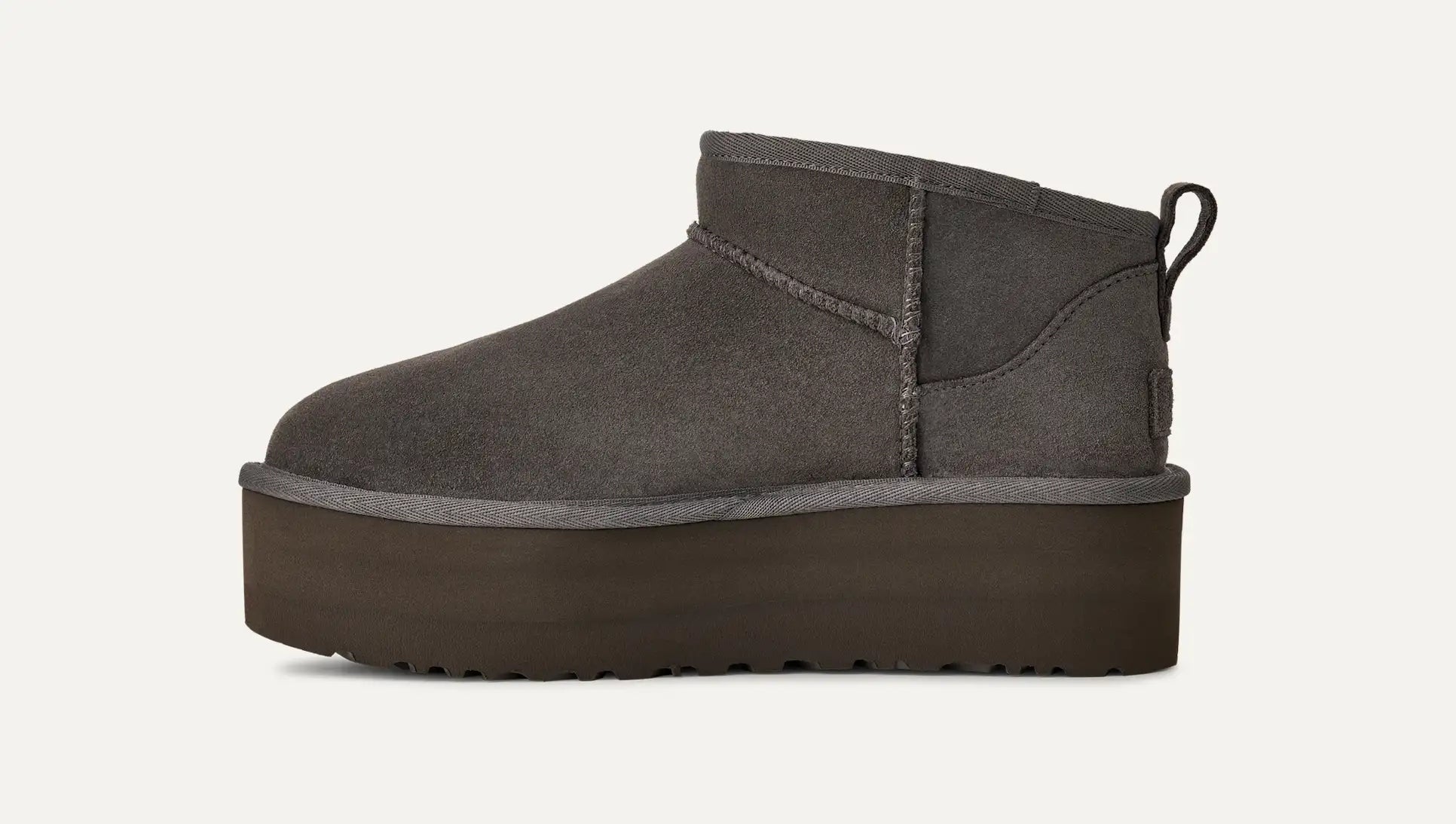 Donna Stivali Classic Ultra Mini Platform<BR/> 1135092 CHRC UGG