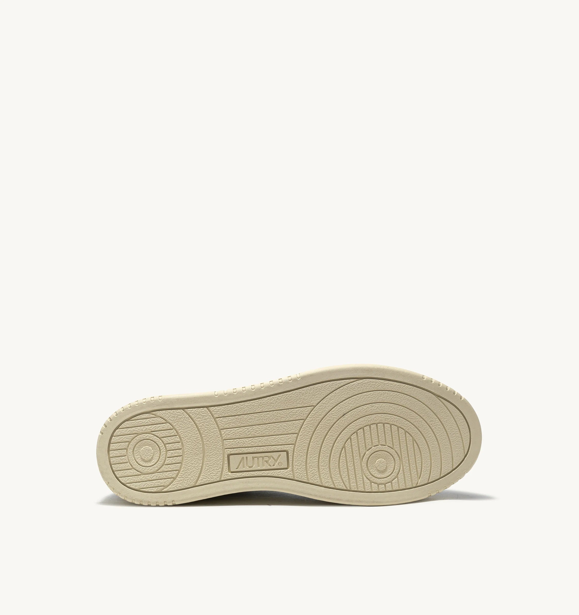 AUTRY SNEAKERS<BR/>SNEAKERS MEDALIST LOW IN PELLE BIANCA E SUEDE BEIGE AULM LS33 AUTRY ACTION SHOES