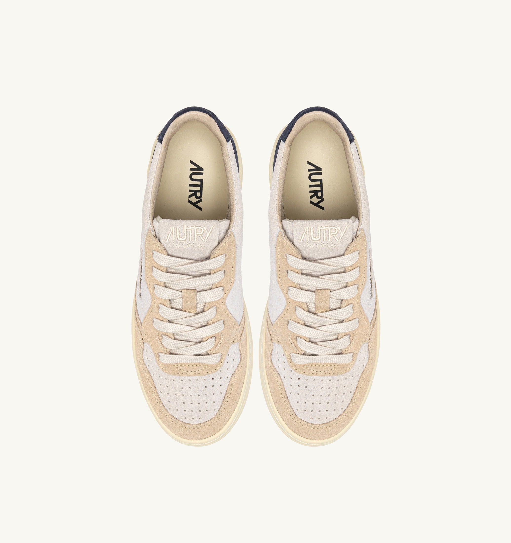 AUTRY SNEAKERS<BR/>SNEAKERS MEDALIST LOW TRICOLOR IN SUEDE BIANCO SAND E BLUE SPACE AULM TS29 AUTRY ACTION SHOES