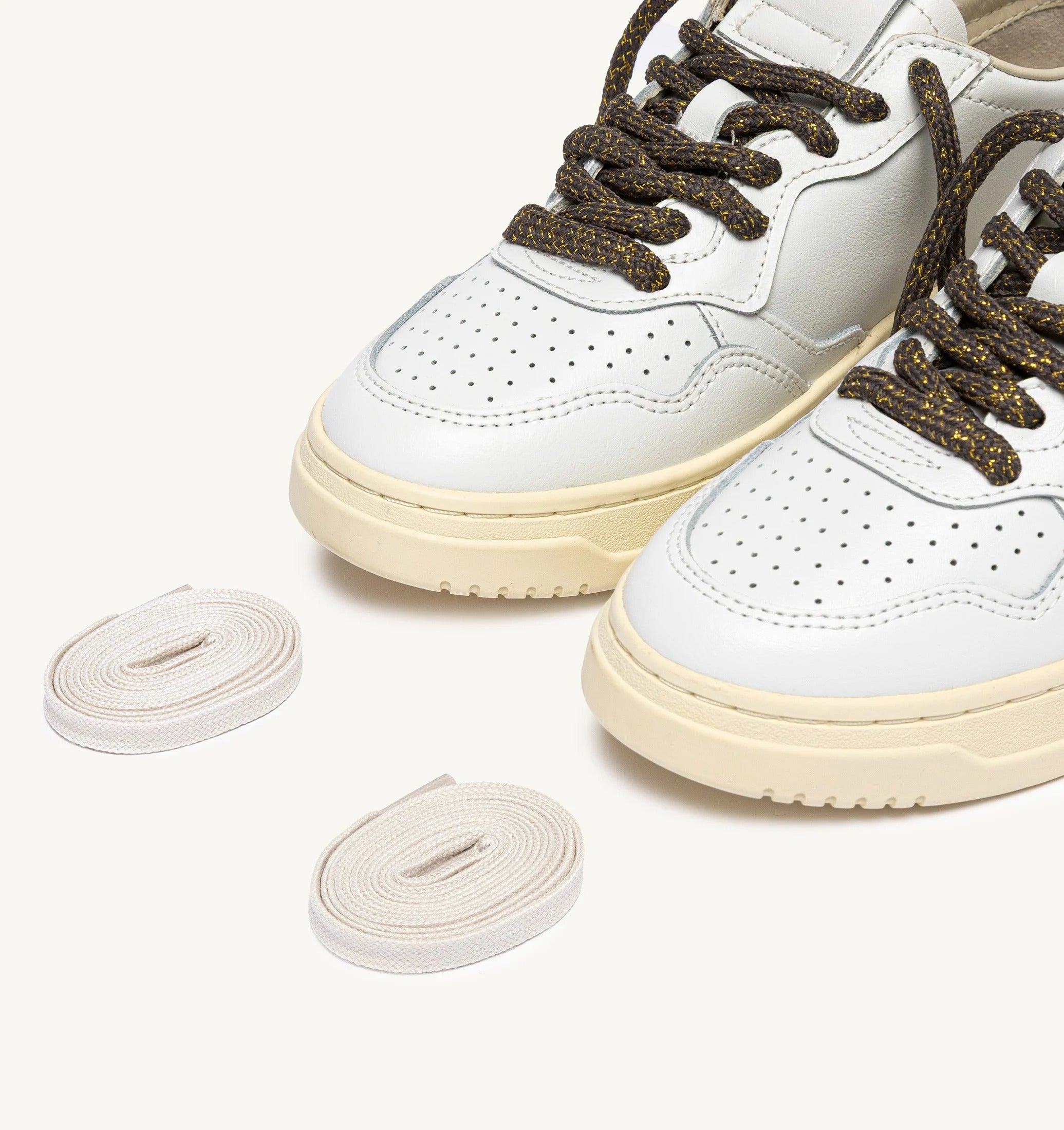 AUTRY SNEAKERS<BR/>SNEAKERS MEDALIST LOW IN PELLE BIANCA E DETTAGLI LUREX CHOCOLATE CHIP AULW SW05 AUTRY ACTION SHOES