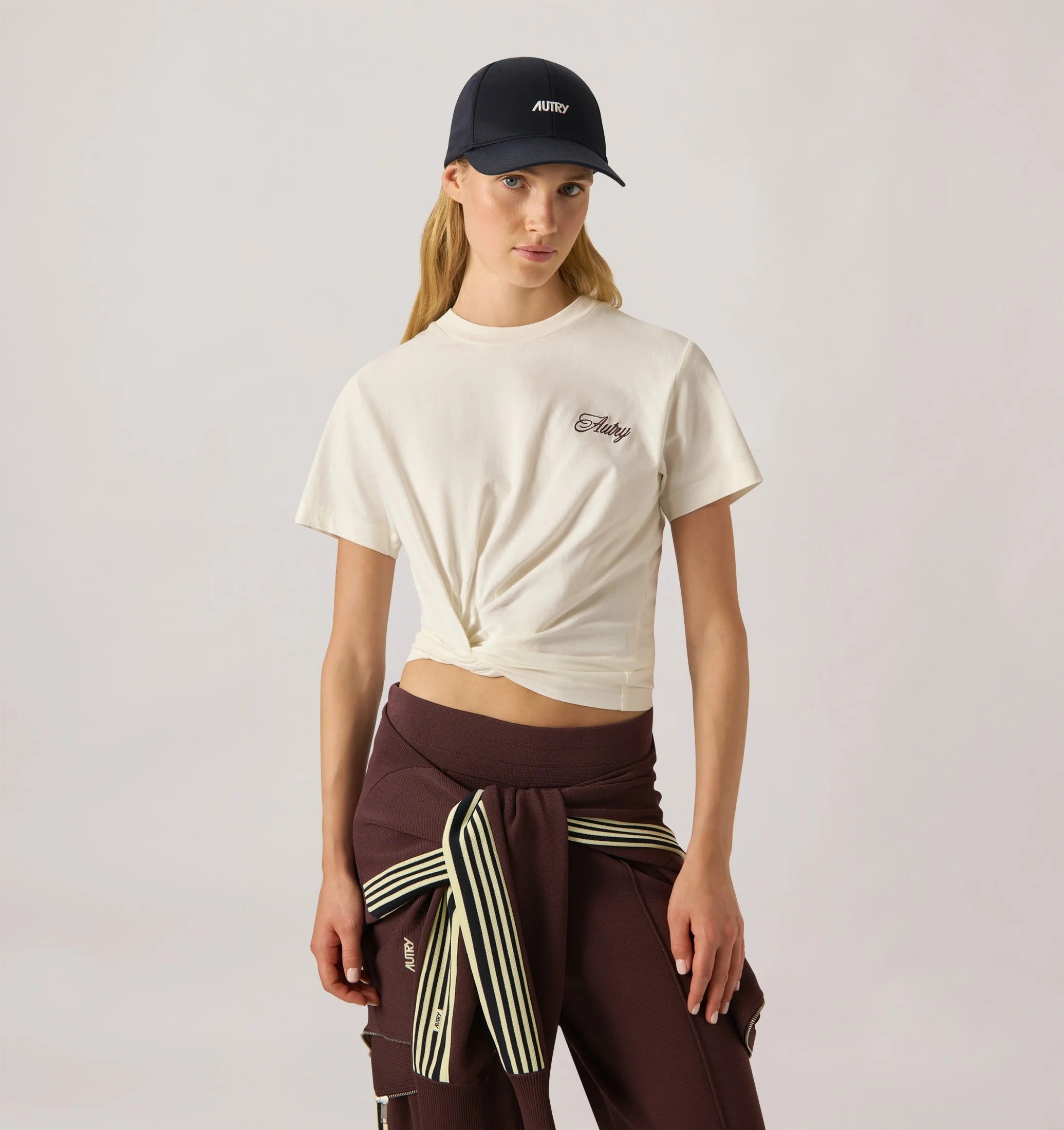 AUTRY ABBIGLIAMENTO<BR/>T-SHIRT CLASSY CON LOGO DONNA TSPW 106A AUTRY ACTION SHOES