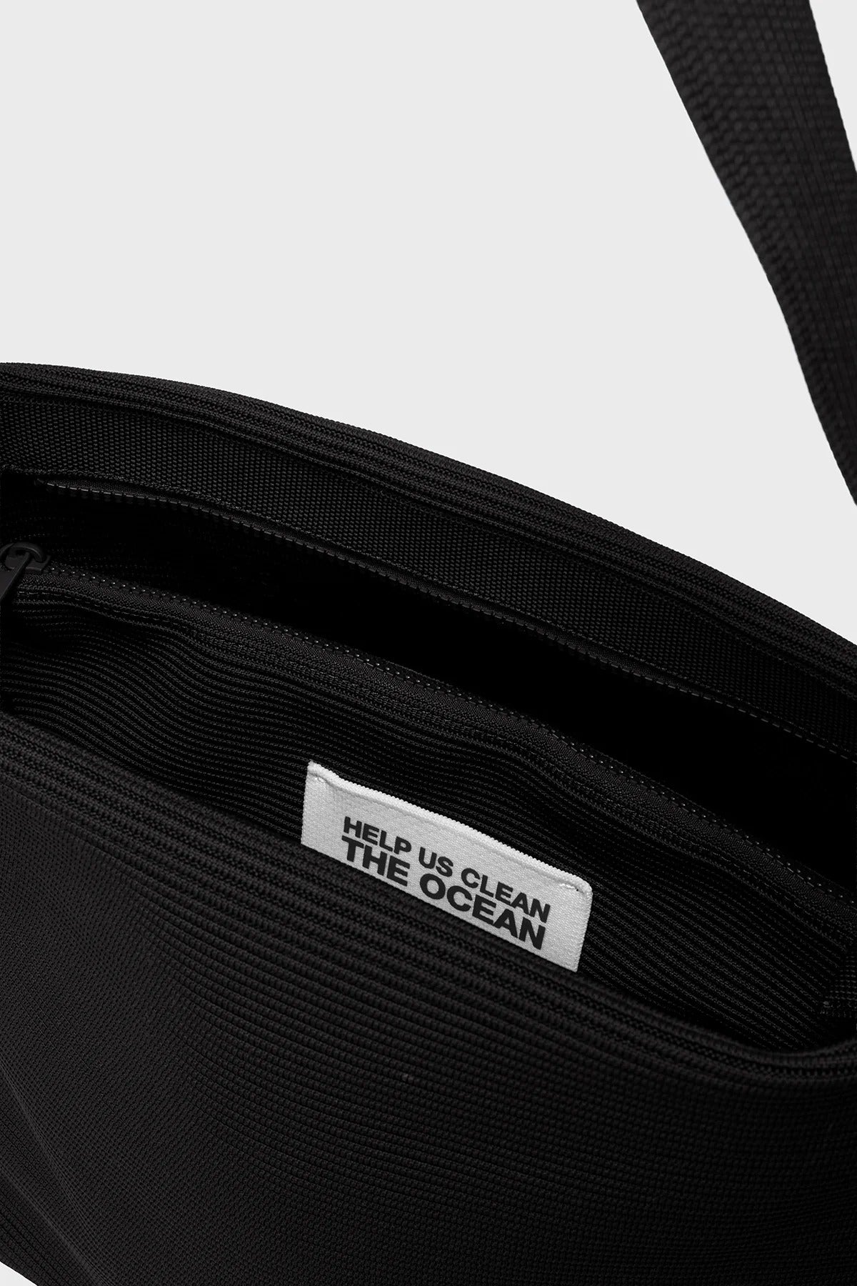 Borsa a secchiello Black Tika<BR/><BR/> TIKABUCKETOTTO 319 ECOALF
