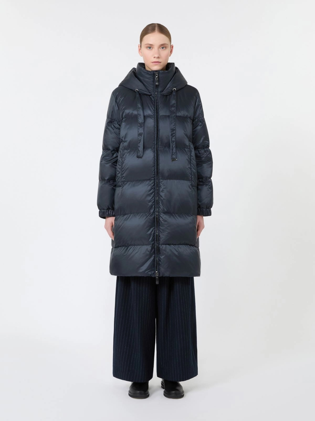 MAX MARA THE CUBE<BR/>Imbottito midi ampio in tela trapuntata antigoccia - Blu notte MTCMARTE 008 MAX MARA THE CUBE
