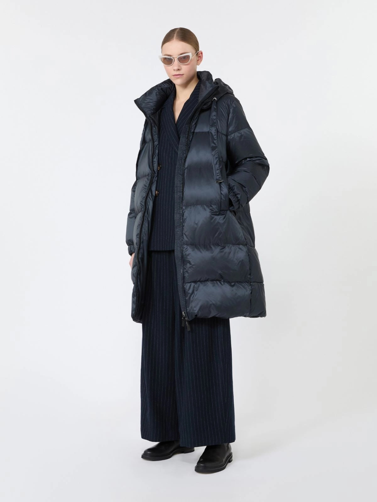 MAX MARA THE CUBE<BR/>Imbottito midi ampio in tela trapuntata antigoccia - Blu notte MTCMARTE 008 MAX MARA THE CUBE