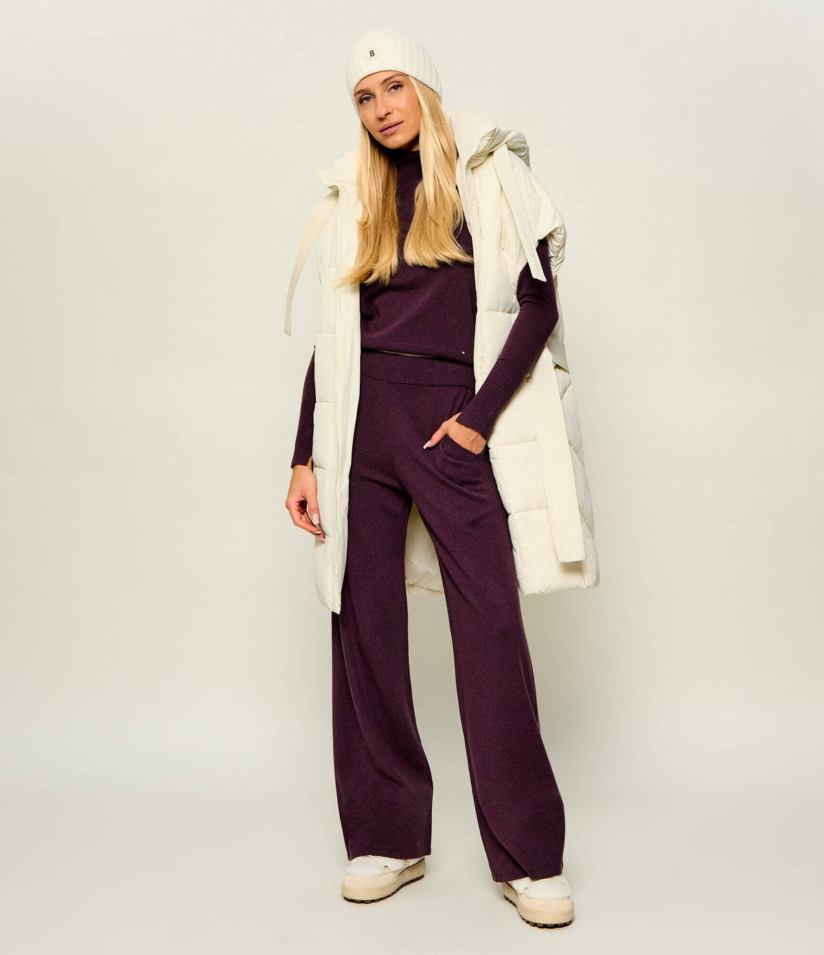 Pantaloni di lana di maglia Siviglia 107208A3G1 W63 PINKO