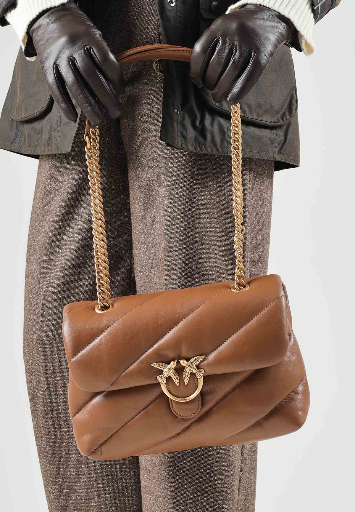 PINKO Borsa a tracolla Love Puff Classic marrone cognac per donna con trapuntatura chevron 107616A0F2 M37Q PINKO