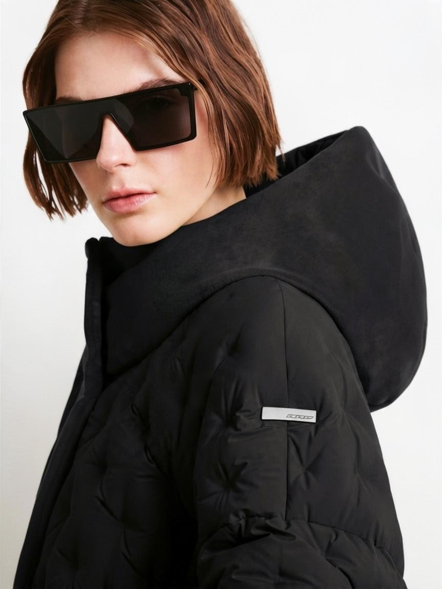 Dot Parka Over Wom Jkt<BR/> W26539 10 RRD