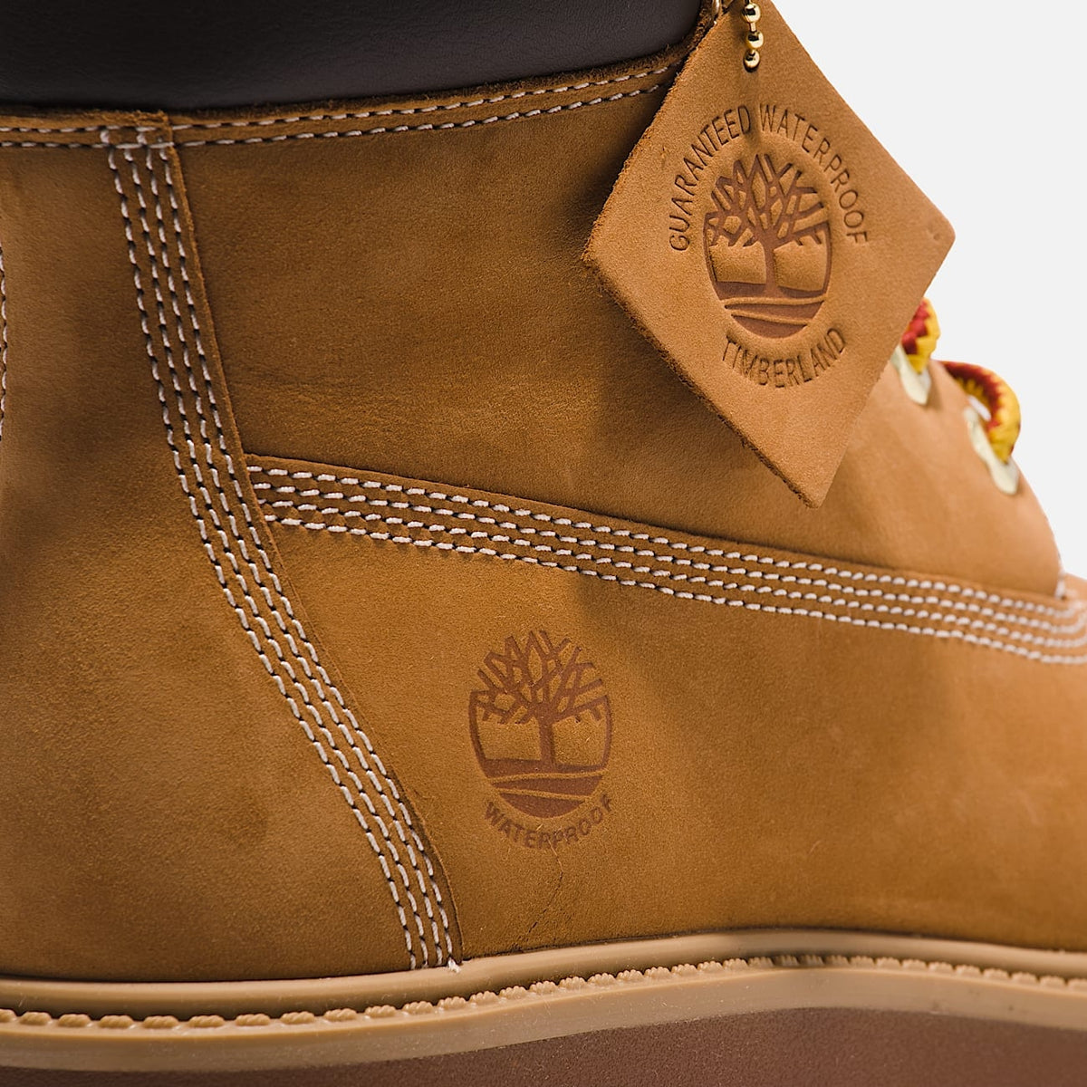 Stivale Impermeabile con Plateau Stone Street 6-Inch da Donna in giallo TB1A5RJD 2311 TIMBERLAND