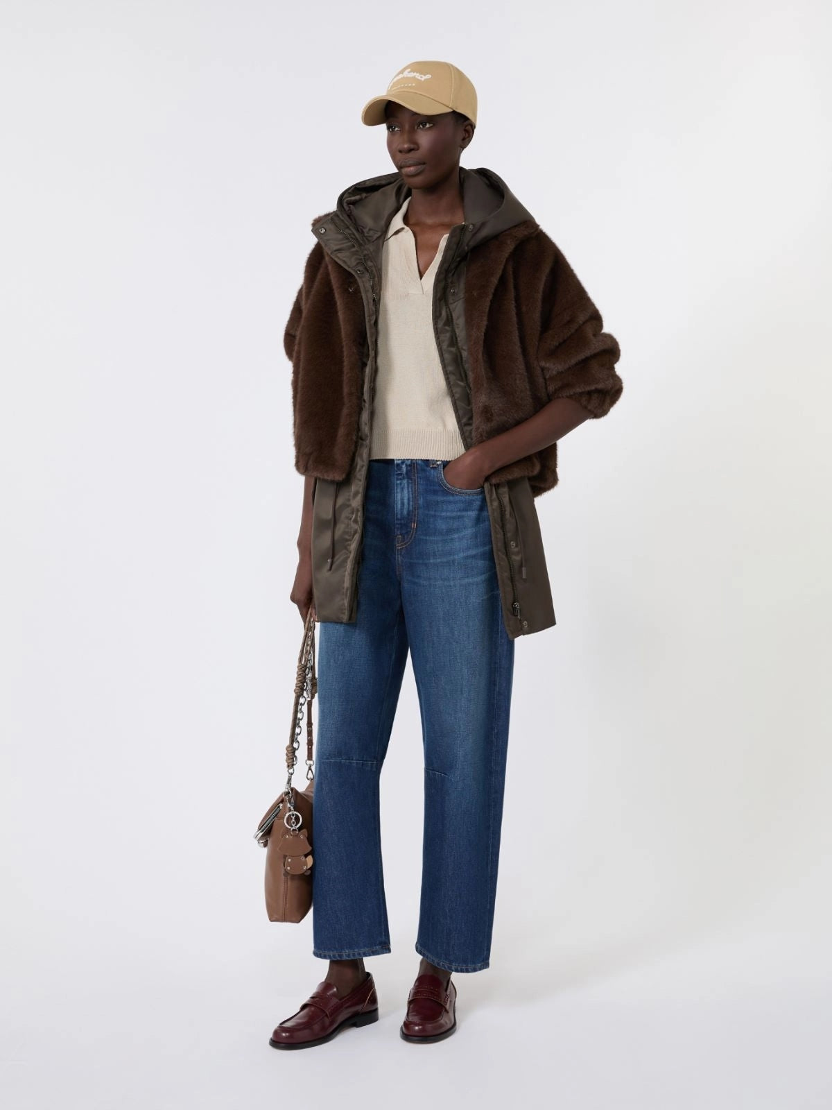 Giacca corta dalla texture soffice - MARRONE<BR/> WKDANEMONE 001 WEEKEND