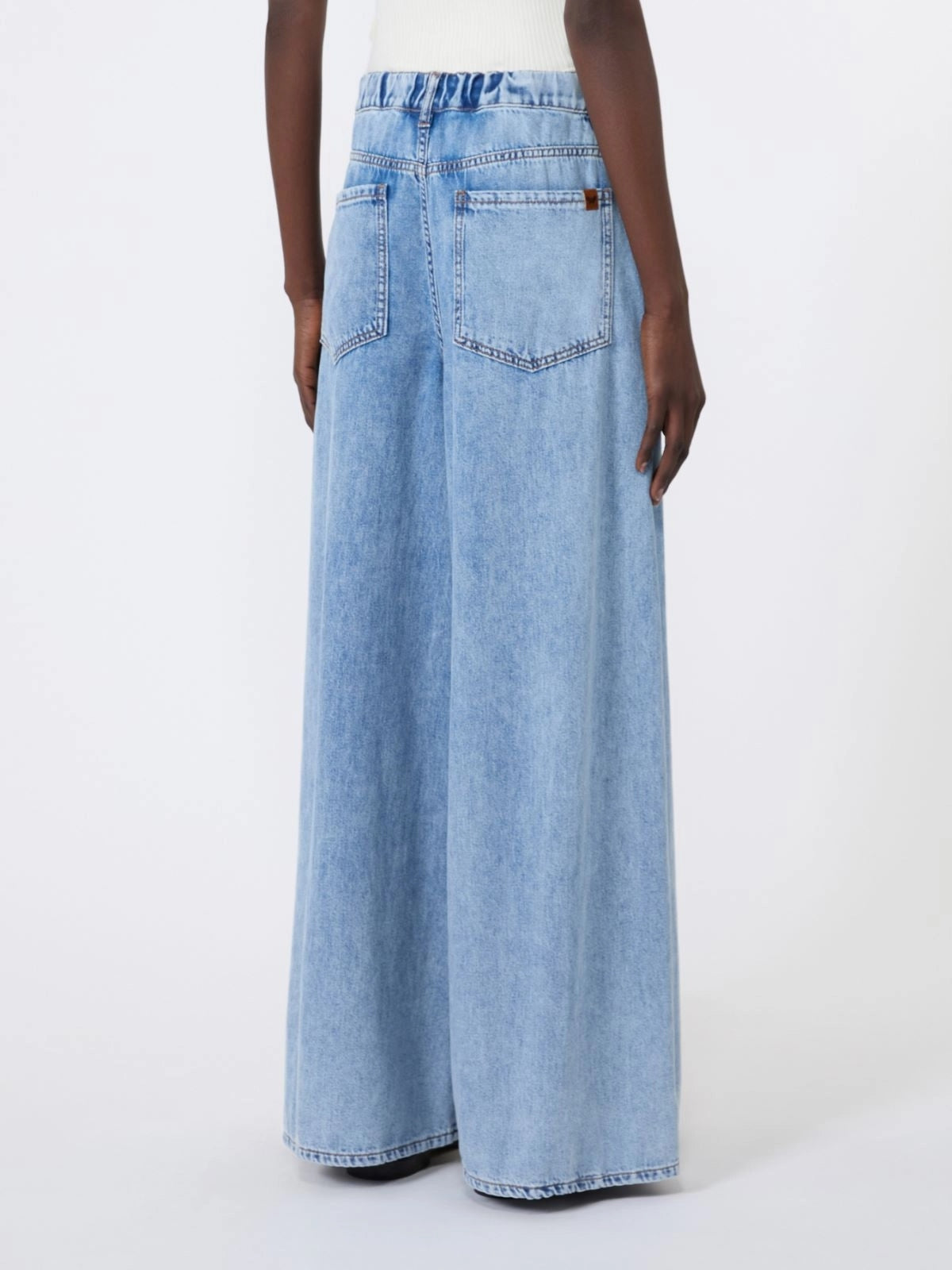 WEEKEND Jeans lungo in denim di cotone - BLUE JEANS<BR/> WKDZATTERA 038 WEEKEND