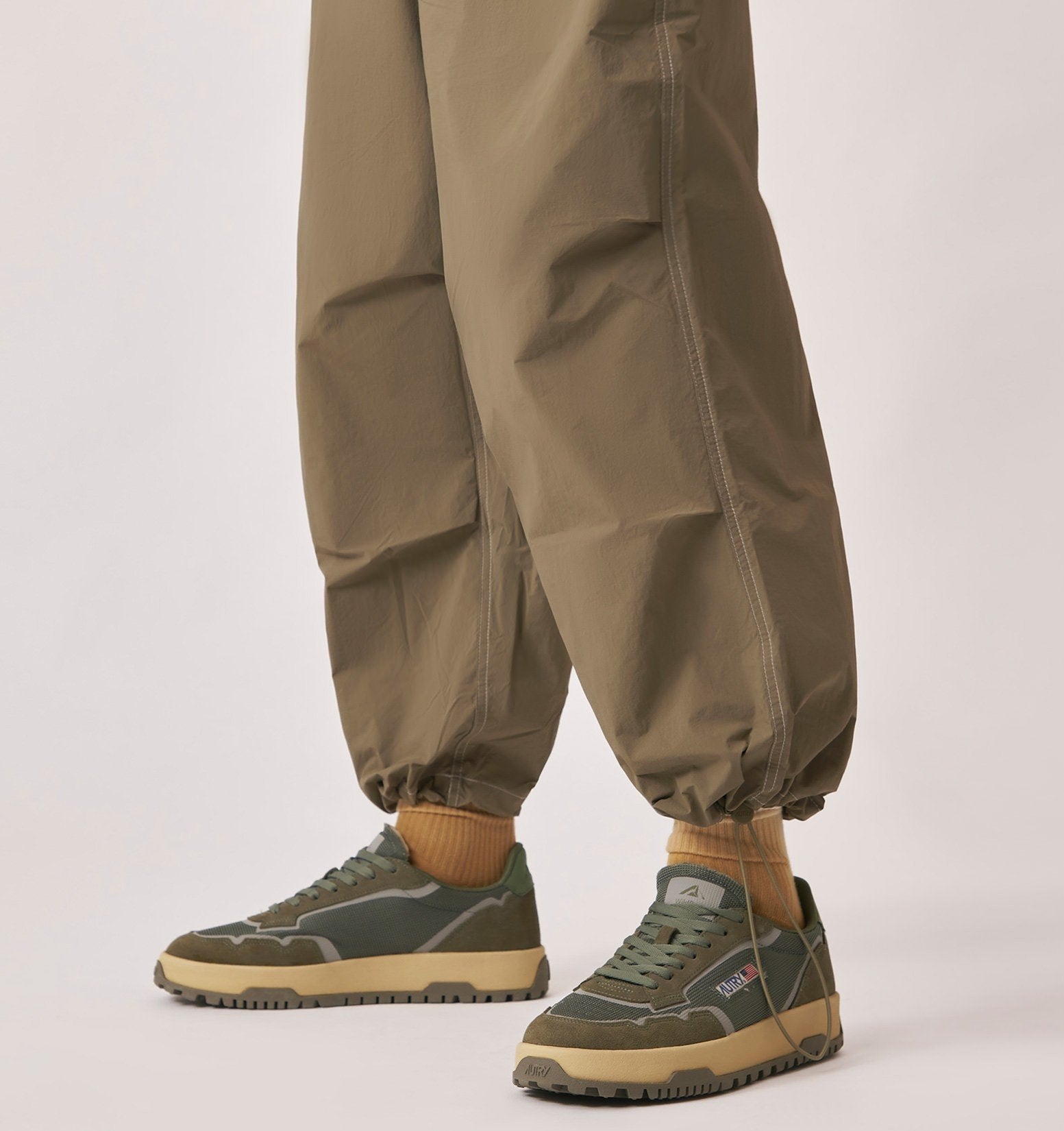 SNEAKERS WILDPACE LOW IN MESH E SUEDE COLORE SCHIO E MILITARY<BR/> LDLM AK02 AUTRY ACTION SHOES