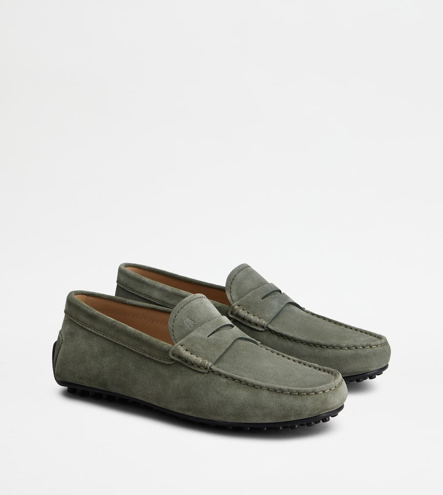 City Gommino Mocassino in Pelle Scamosciata<BR/> XXM42C00640REO V813 TOD'S