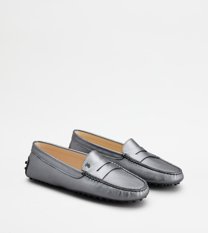 Gommino Mocassino in Pelle<BR/> XXW00G00010S8F B205 TOD'S