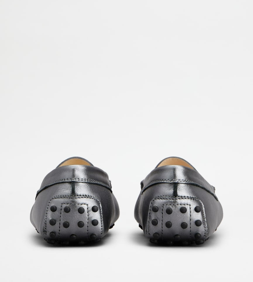 Gommino Mocassino in Pelle<BR/> XXW00G00010S8F B205 TOD'S