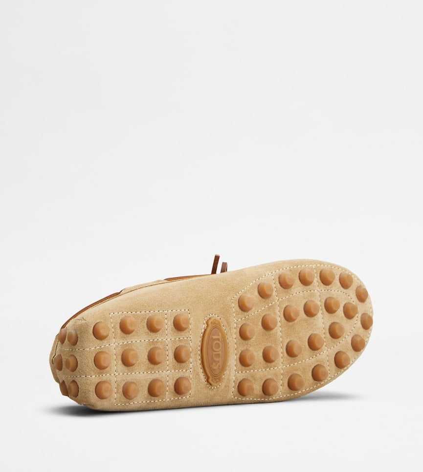 Gommino Bubble da Barca in Pelle Scamosciata XXW52K05300RE0 C801 TOD'S