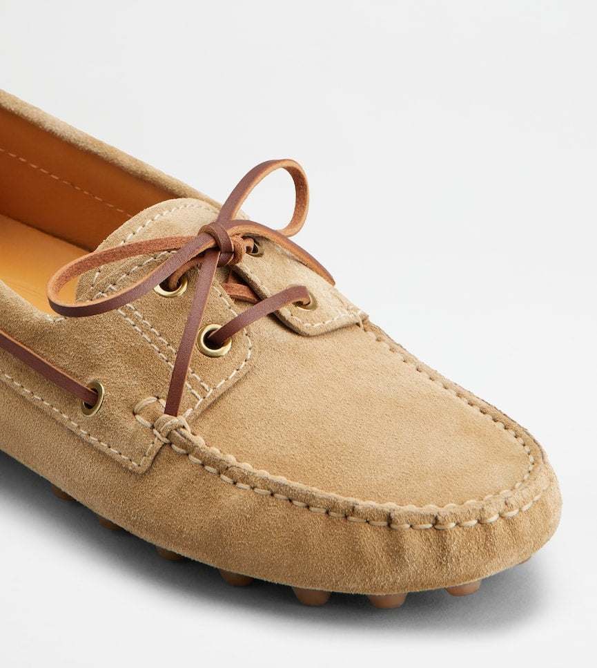Gommino Bubble da Barca in Pelle Scamosciata XXW52K05300RE0 C801 TOD'S