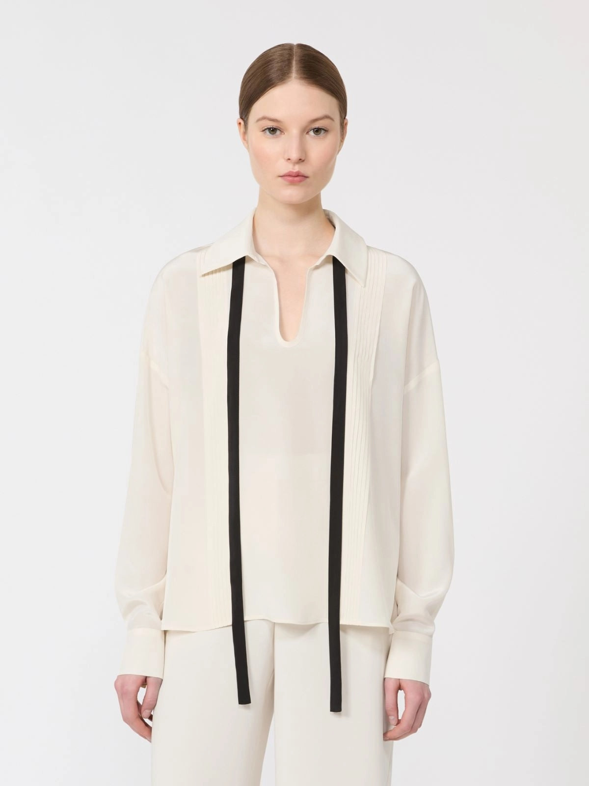 MSTCOLONO <BR/>Blusa in seta con cravattino MSTCOLONO 048 MAX MARA CAPSULE