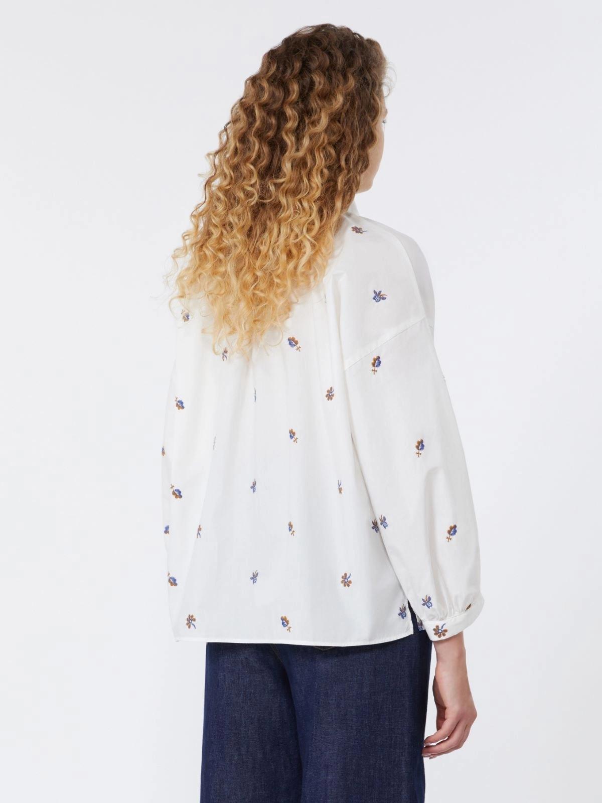 Camicia in popeline con ricami - BIANCO<BR/> WKDBUTTERFLY 001 WEEKEND