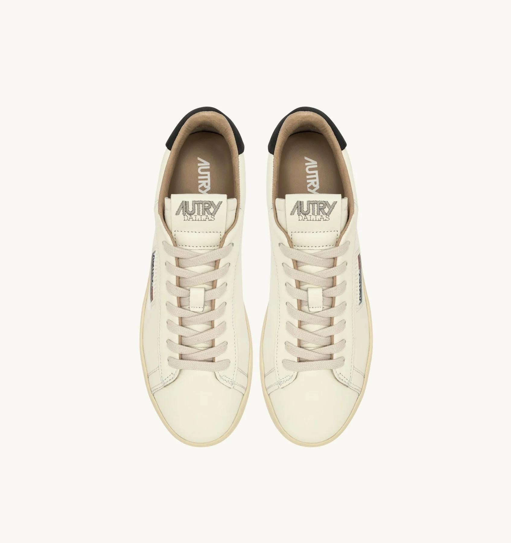 SNEAKERS DALLAS LOW IN PELLE BIANCA E SPACE ADLM MR04 AUTRY ACTION SHOES