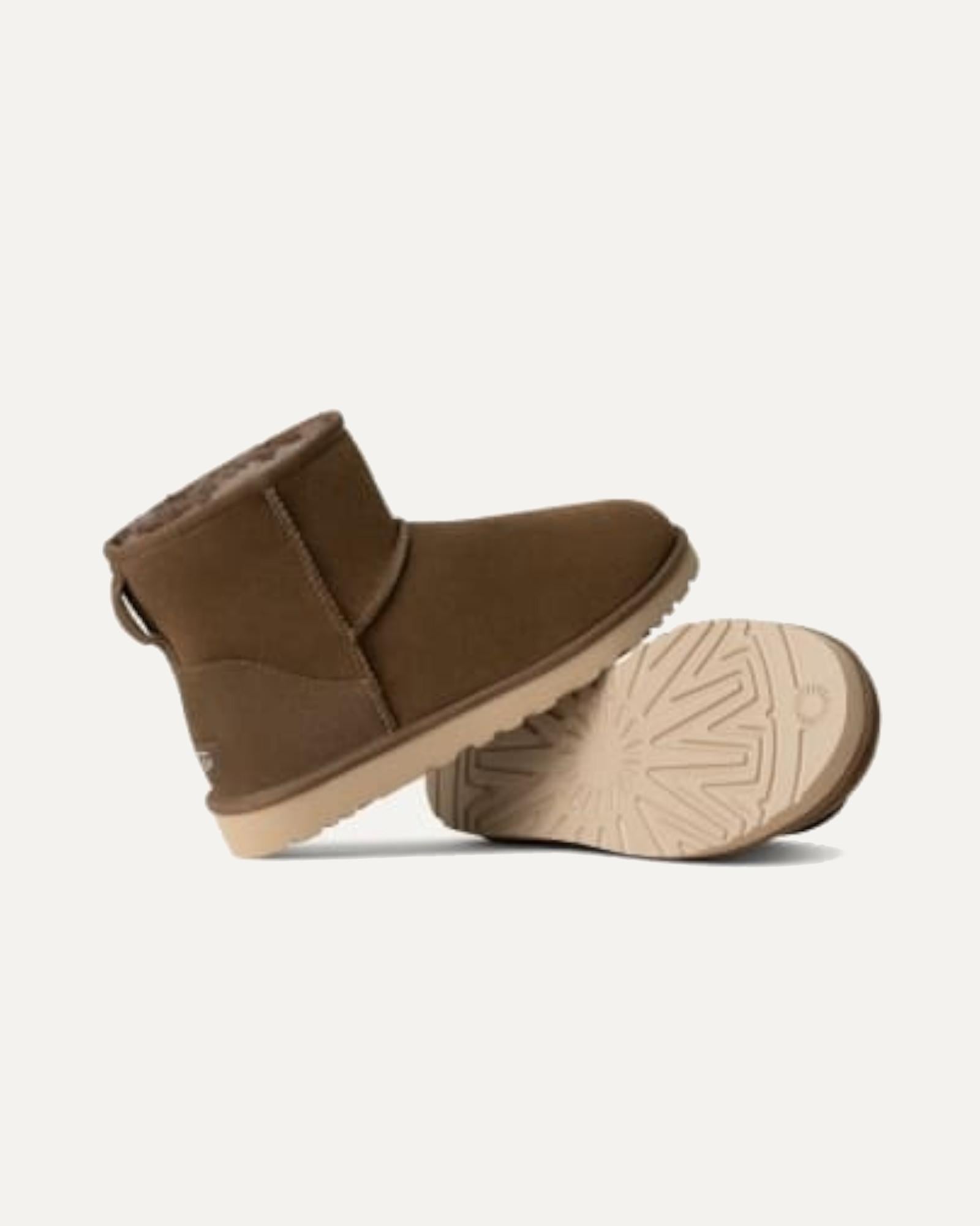 Scarpa uomo classic mini in pelle scamosciata 1002072 HCK UGG