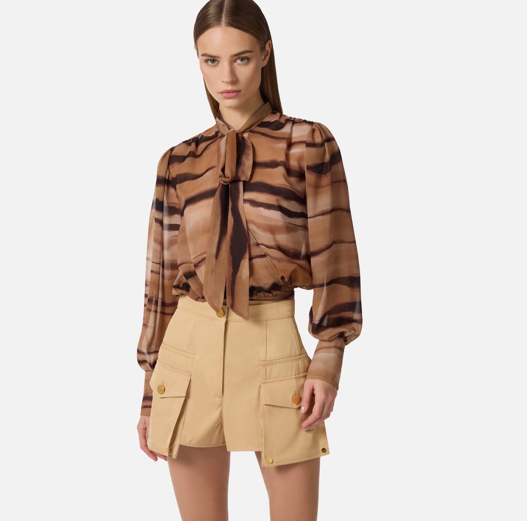 Blusa in chiffon con stampa tigre<BR/> CA16062E2 570 ELISABETTA FRANCHI