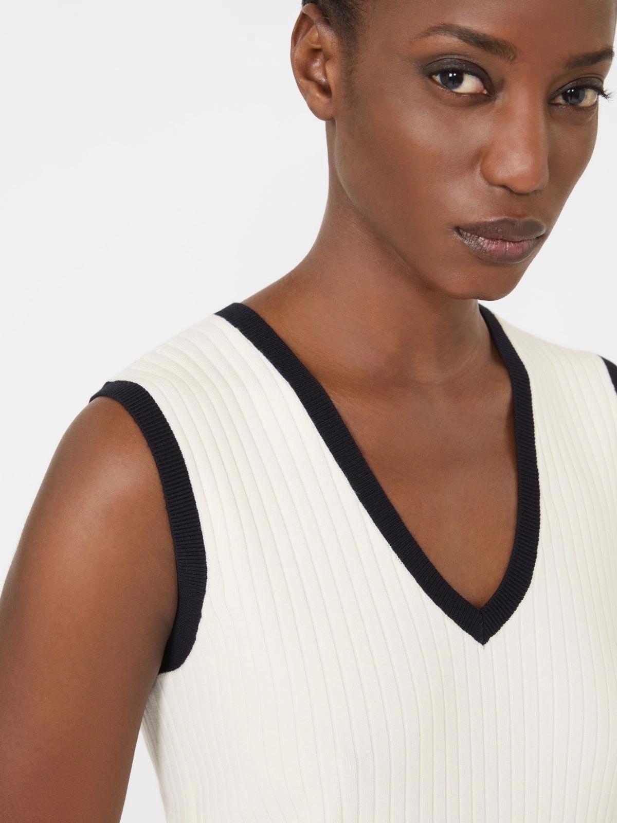 MSTUMILE<BR/>Canotta in filato di mista viscosa MSTUMILE 009 MAX MARA STUDIO