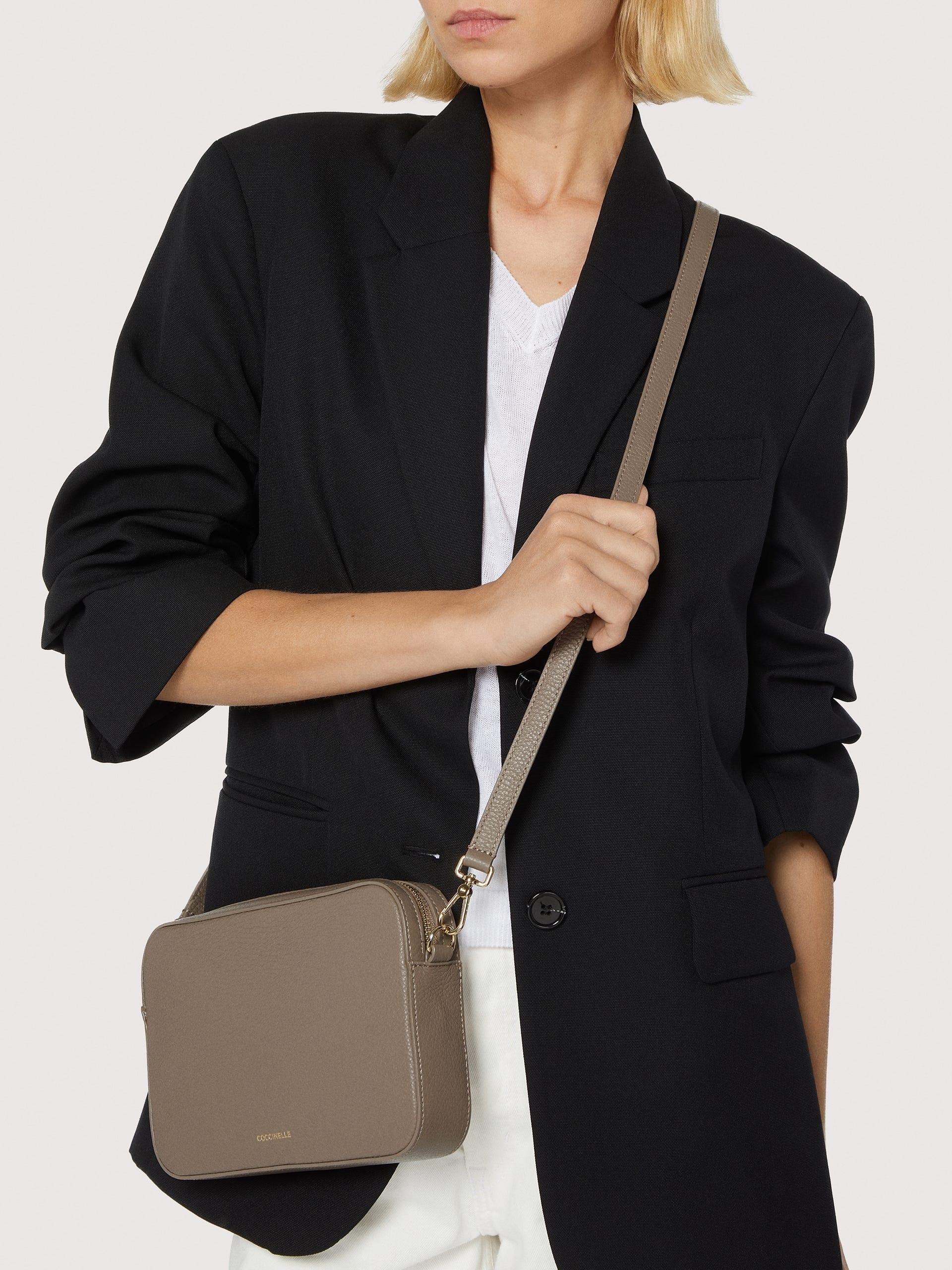 Borsa Tebe Small E5MN5520101 W11 COCCINELLE