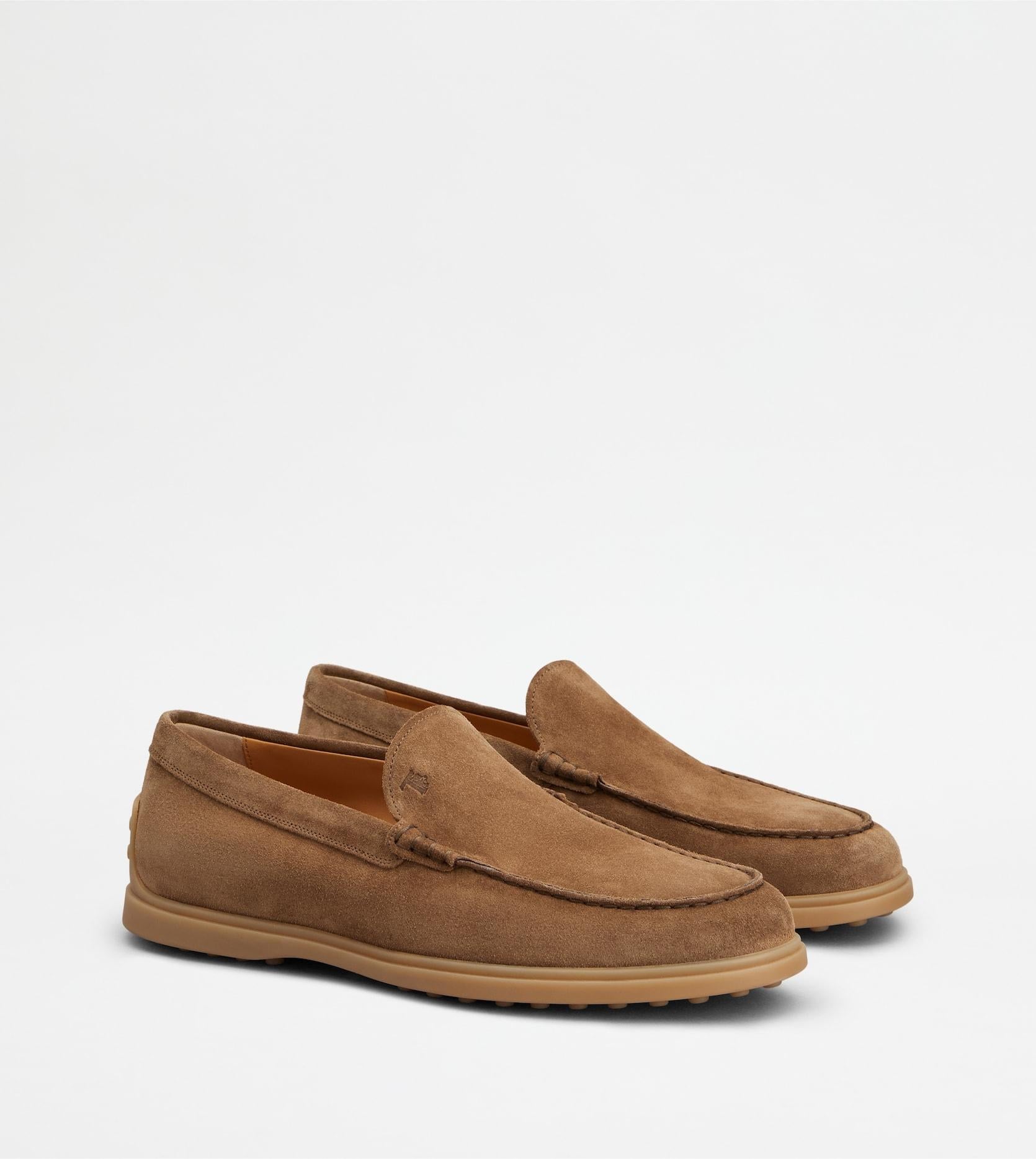 Mocassino Pantofola in Pelle Scamosciata<BR/> XXM78L0AJ30RE0 S818 TOD'S