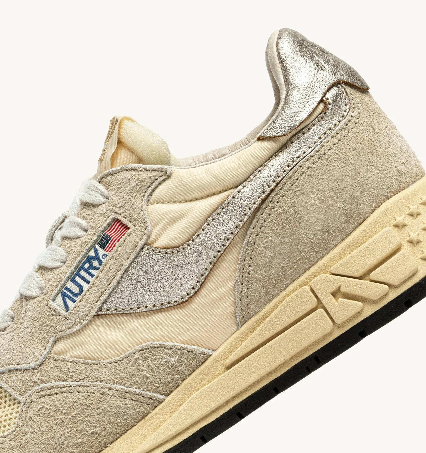 SNEAKERS REELWIND LOW IN NYLON SUEDE E PELLE ECRU' E PLATINO<BR/> WWLW UT24 AUTRY ACTION SHOES