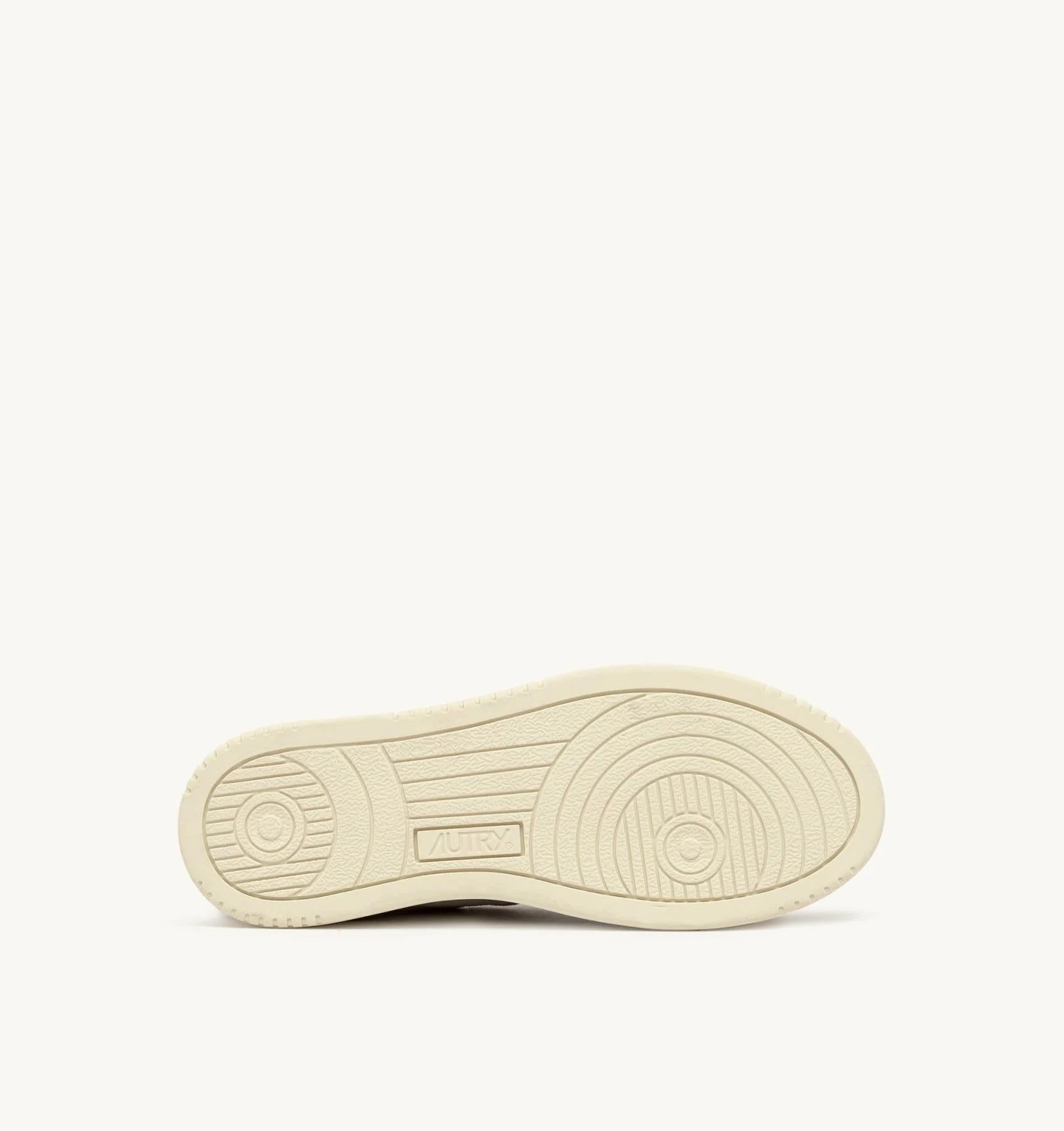 SNEAKERS MEDALIST LOW TRICOLOR IN SUEDE COLORE SAND E CIGAR AULW TS01 AUTRY ACTION SHOES