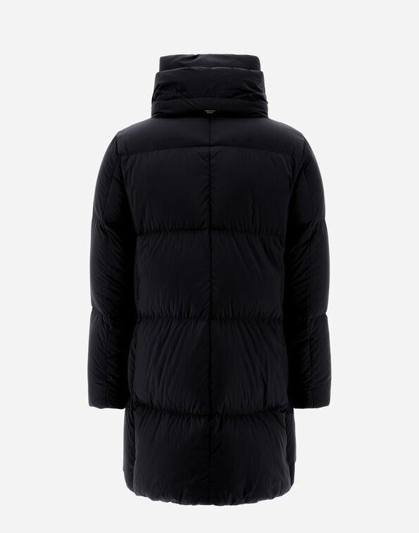 A-SHAPE IN ECOAGE<BR/> PI001959D12456Z 9300 HERNO