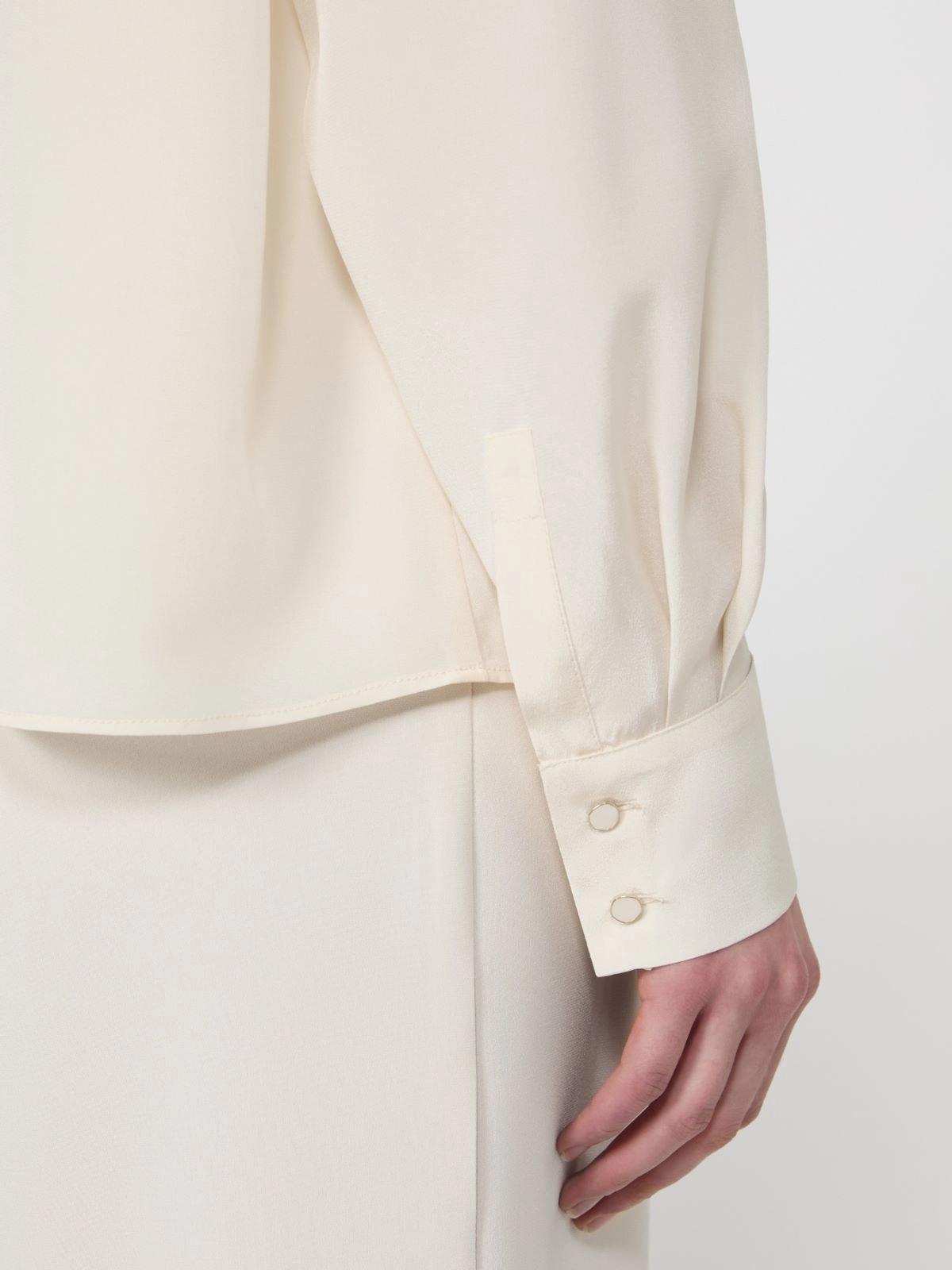 MSTCOLONO <BR/>Blusa in seta con cravattino MSTCOLONO 048 MAX MARA CAPSULE