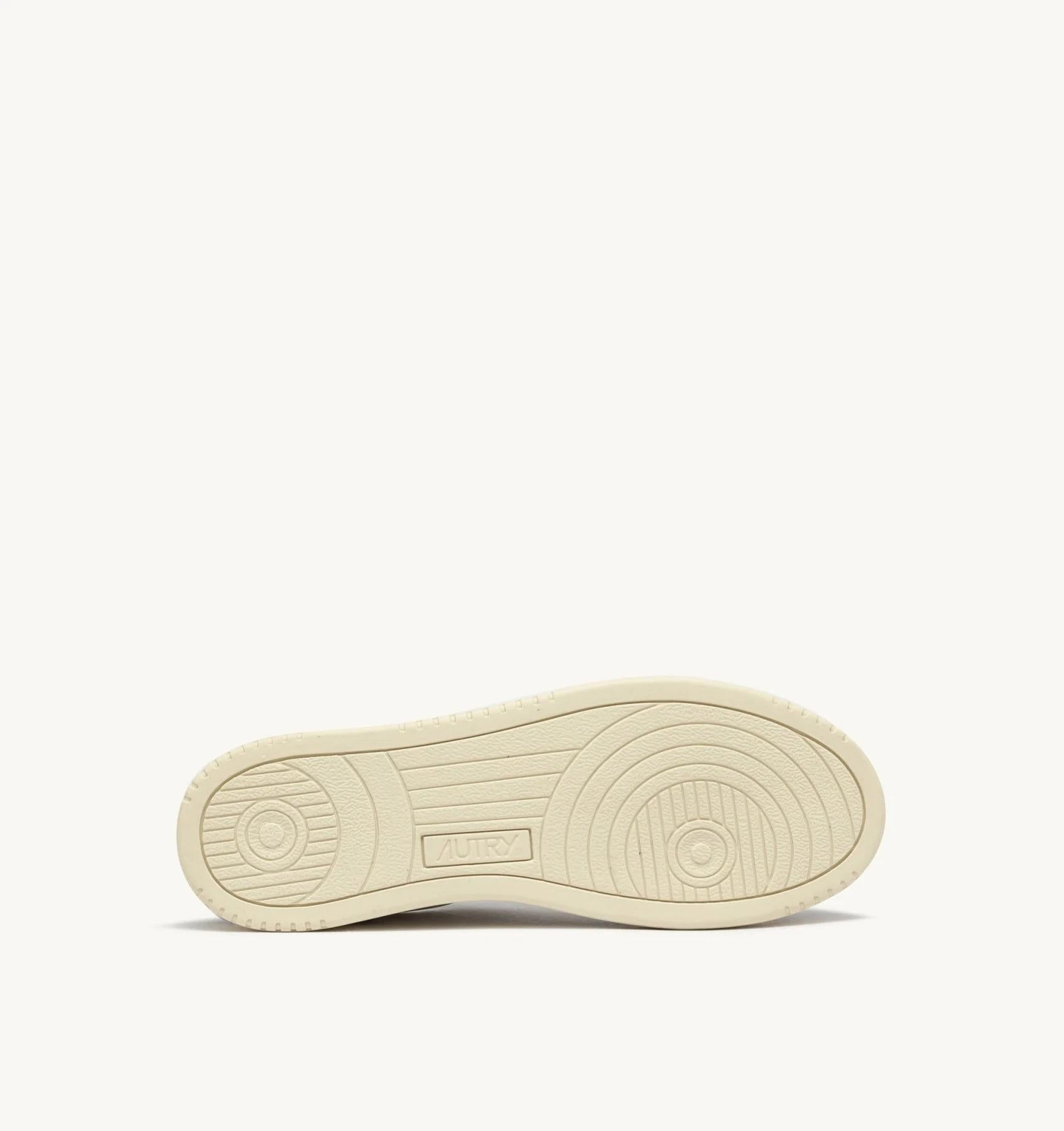 SNEAKERS MEDALIST LOW IN PELLE E SUEDE COLORE BIANCO E CAPRI AULM GS41 AUTRY ACTION SHOES