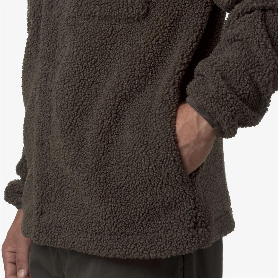 CAMERON SHERPA POLAR<BR/>BLACK OLIVE COMBO<BR/>Giacca in pile Sherpa reversibile da uomo K61322W B38 K-WAY