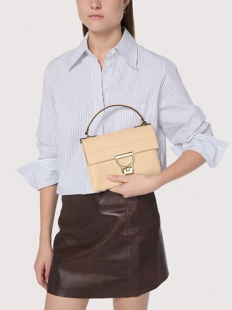 Arlettis Mini<BR/> E1MD5190301 001 COCCINELLE