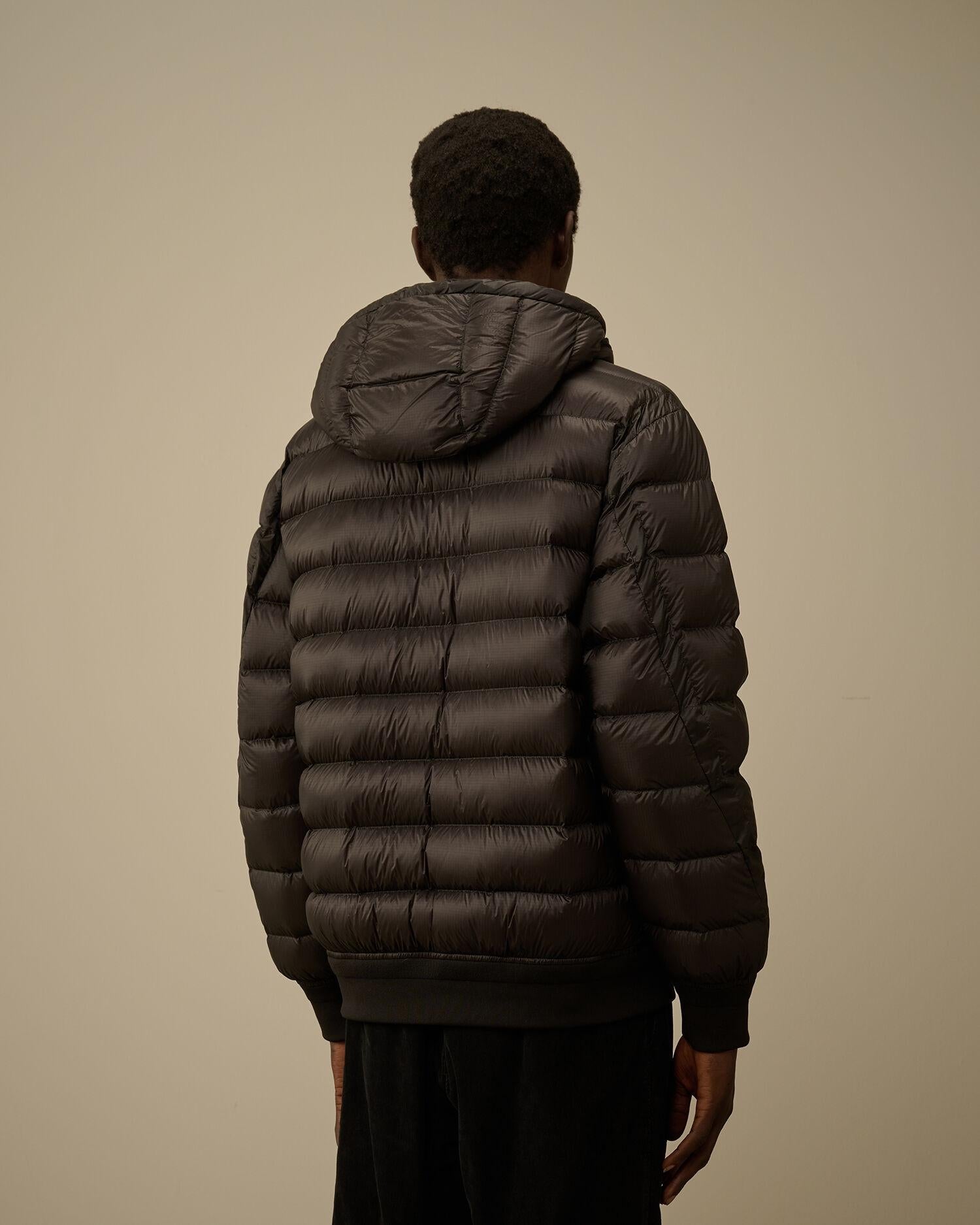 D.D. Shell Hooded Down Jacket<BR/> CMOW002A 999 C.P. COMPANY