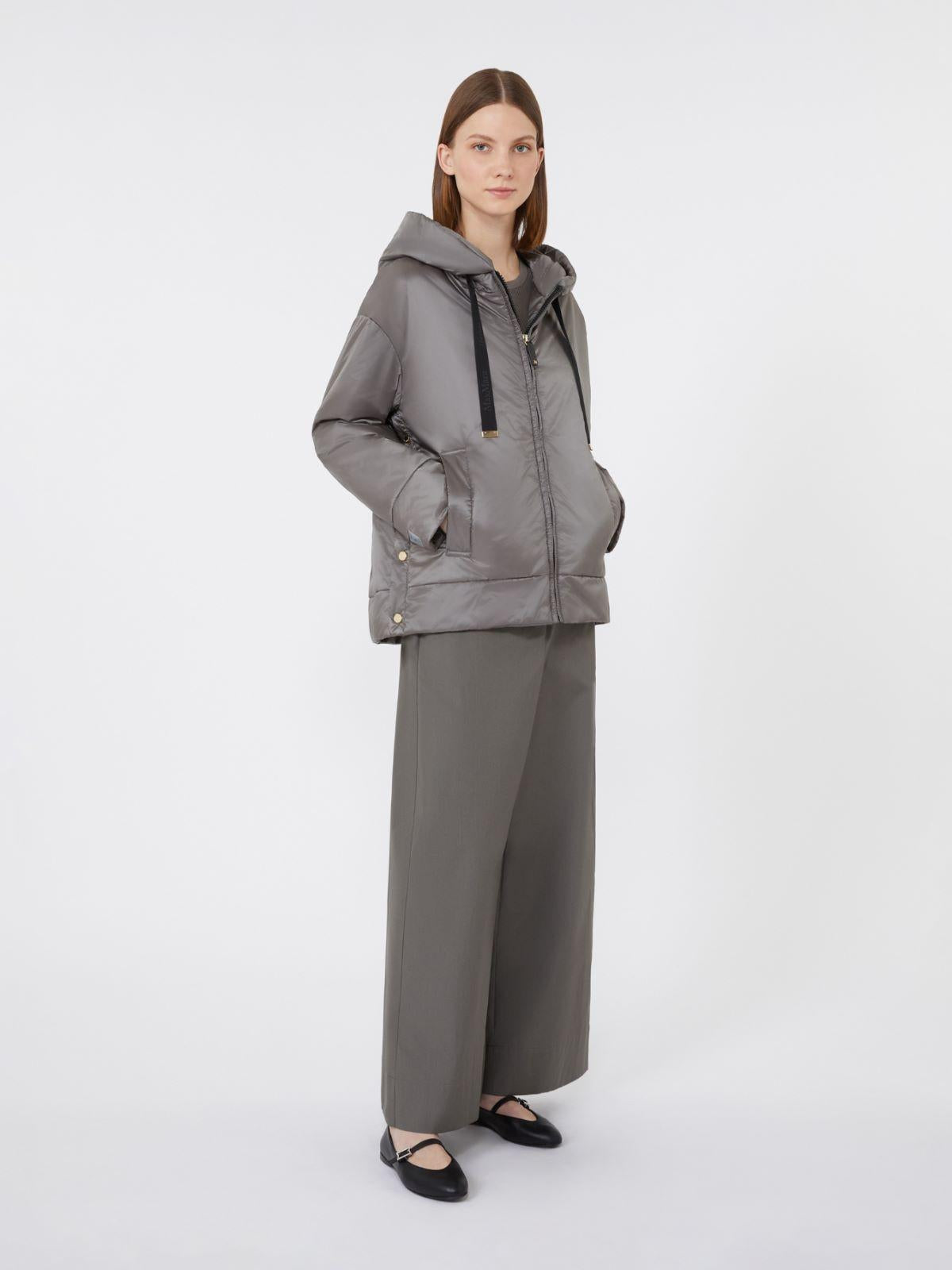 Giacca imbottita in tela antigoccia con cappuccio<BR/> DARIA 024 MAX MARA THE CUBE