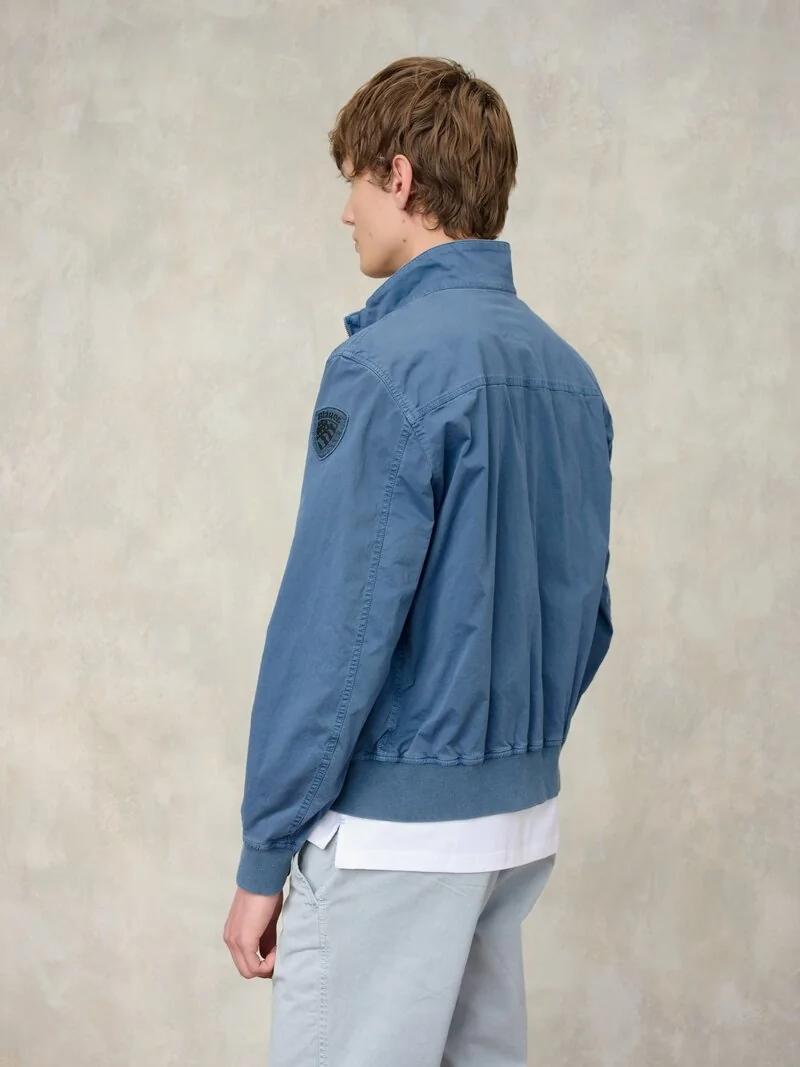 BOMBER LEGGERO BADGER<BR/> BLUC04139 7449/888 BLAUER