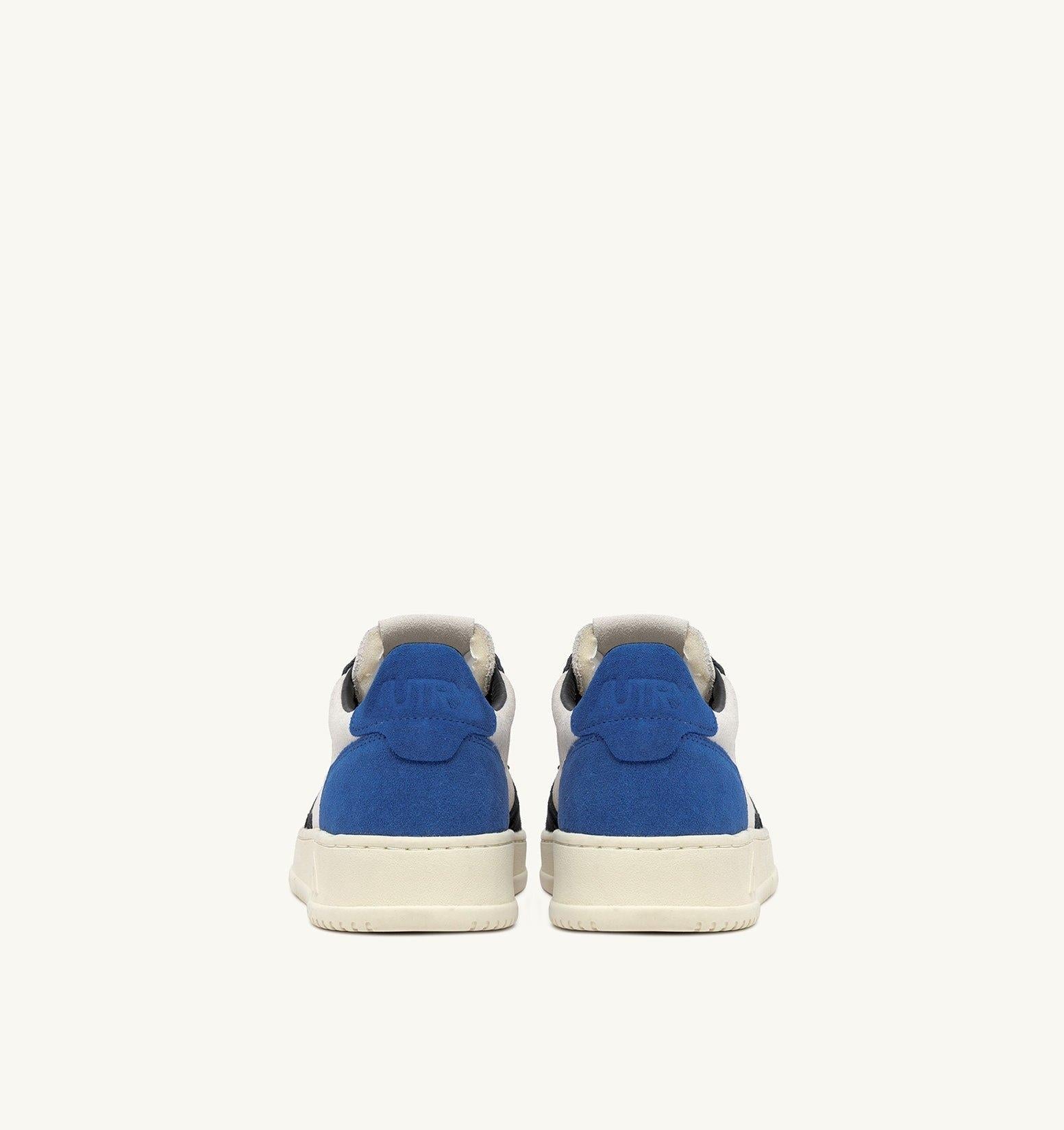 SNEAKERS UOMO MEDALIST LOW TRICOLOR IN SUEDE COLORE ELECTRIC BLU E OFF BLACK