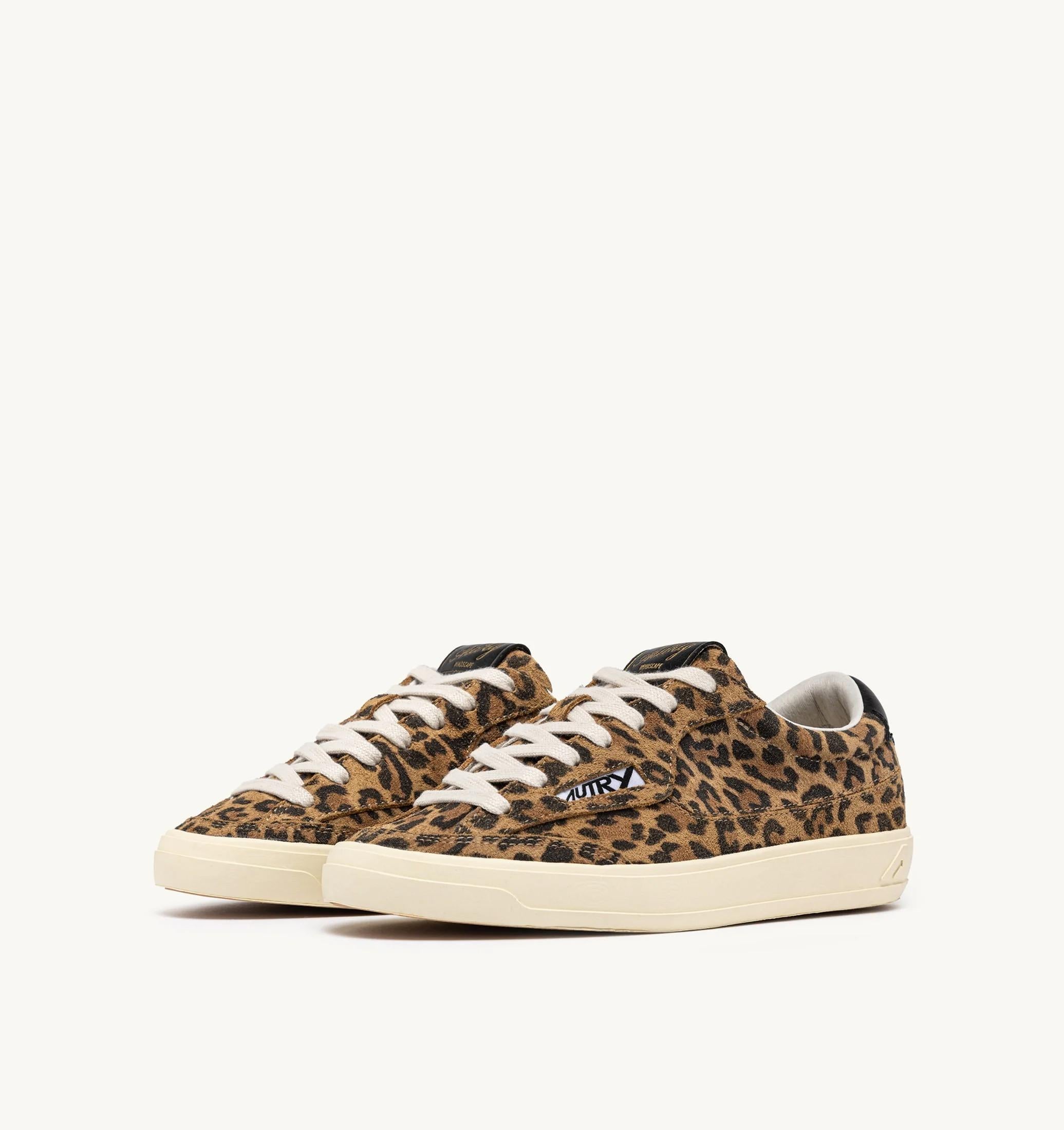 SNEAKERS WINDSCAPE LOW IN SUEDE LEOPARD E NERO<BR/> SCLW DY01 AUTRY ACTION SHOES