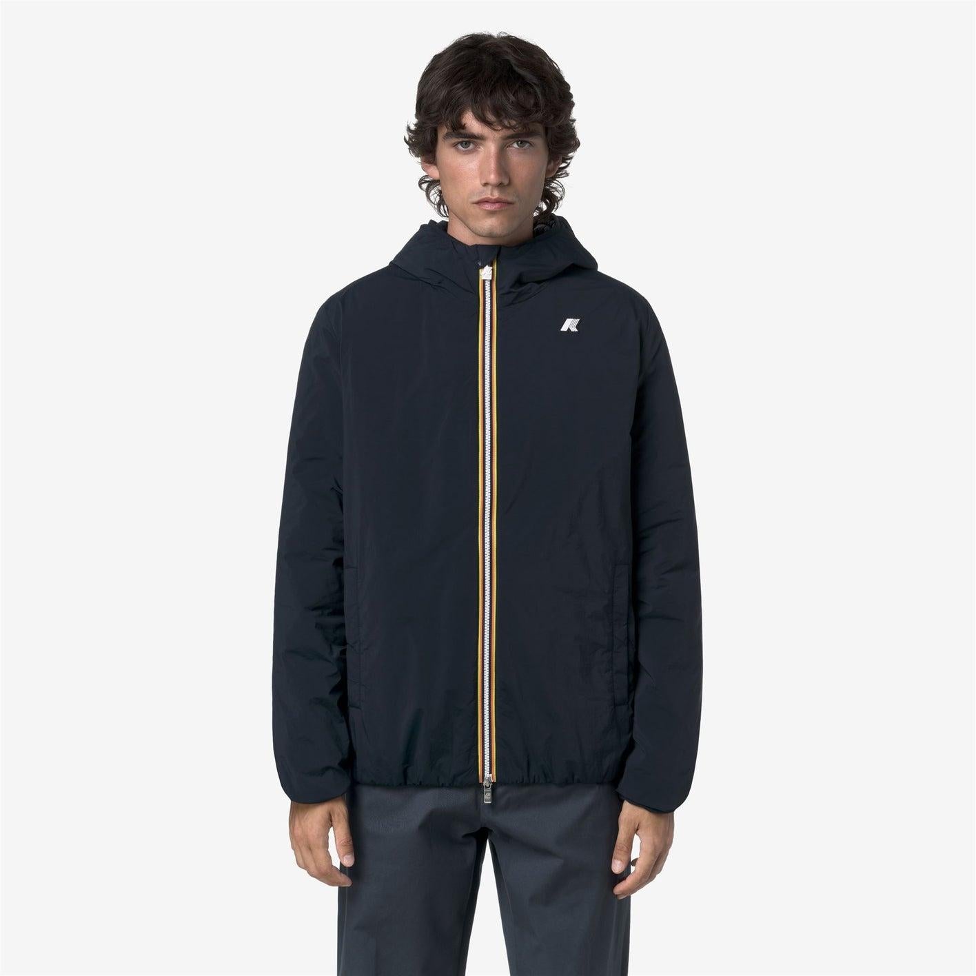 JACK PLAIN WARM<BR/>BLUE DEPTH<BR/>Giacca corta isolante da uomo blu con imbottitura ecologica K2136DW K89 K-WAY