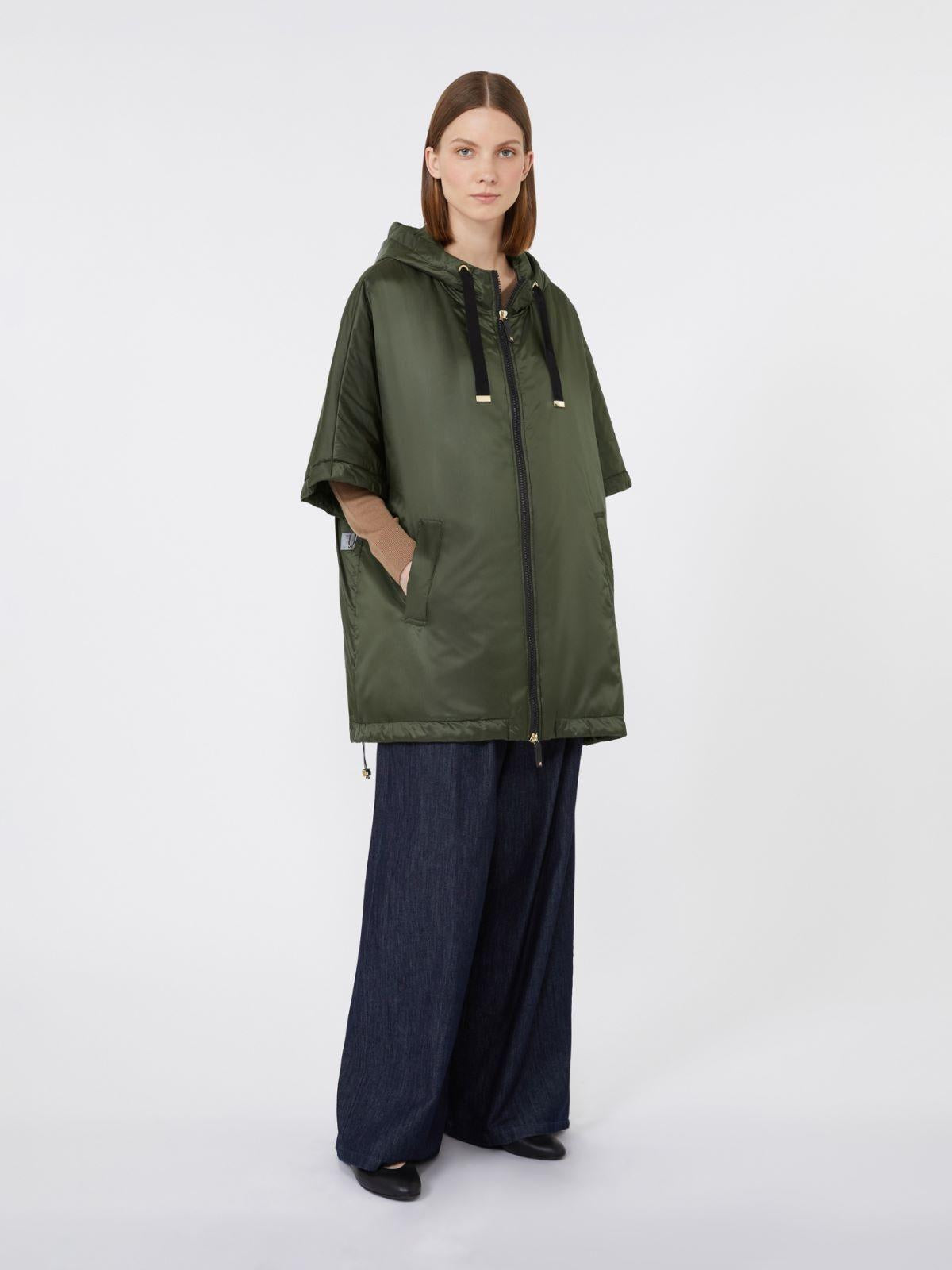 Mantella imbottita con cappuccio in tela antigoccia GREENCI 087 MAX MARA THE CUBE