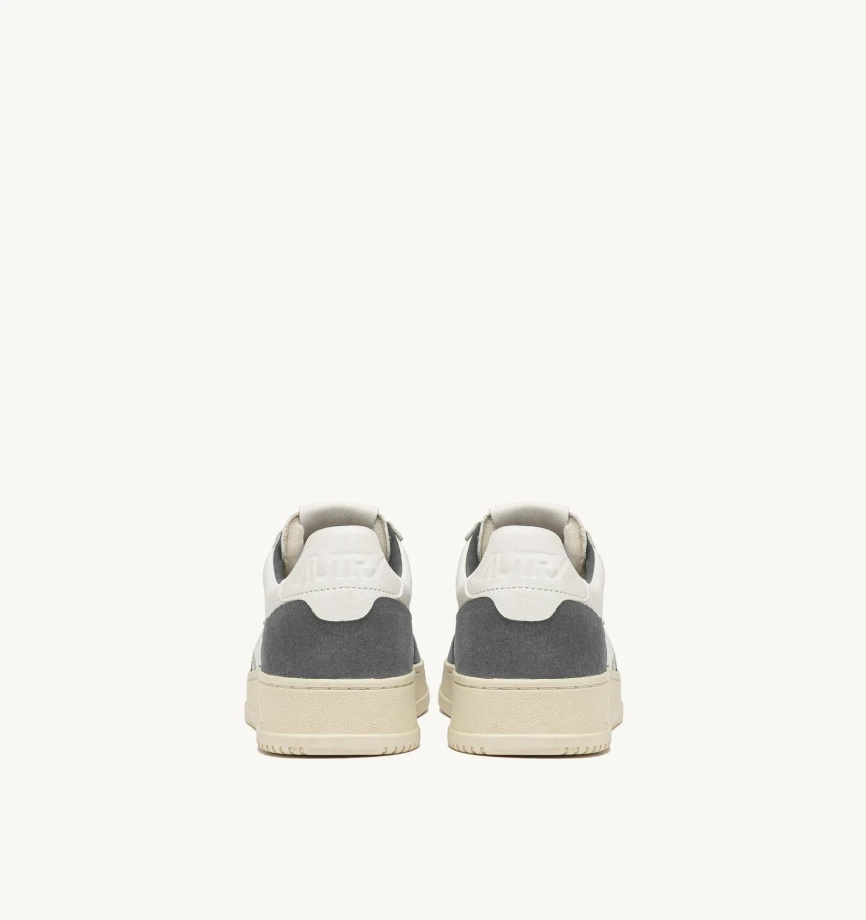 SNEAKERS MEDALIST LOW IN PELLE BIANCA E SUEDE MOREL AULM GS45 AUTRY ACTION SHOES