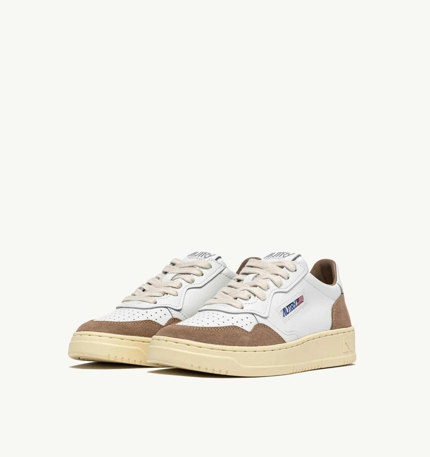 SNEAKERS MEDALIST LOW IN PELLE BIANCA E SUEDE ANTILOPE AULW FT02 AUTRY ACTION SHOES