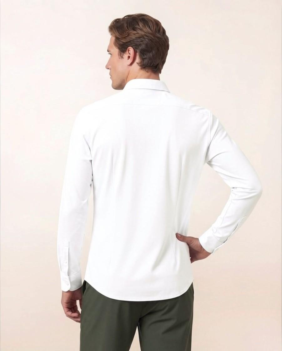 MANHATTAN<BR/>Camicia slim fit in tessuto tecnico unito high-performance MANHATTAN 100 CRUNA