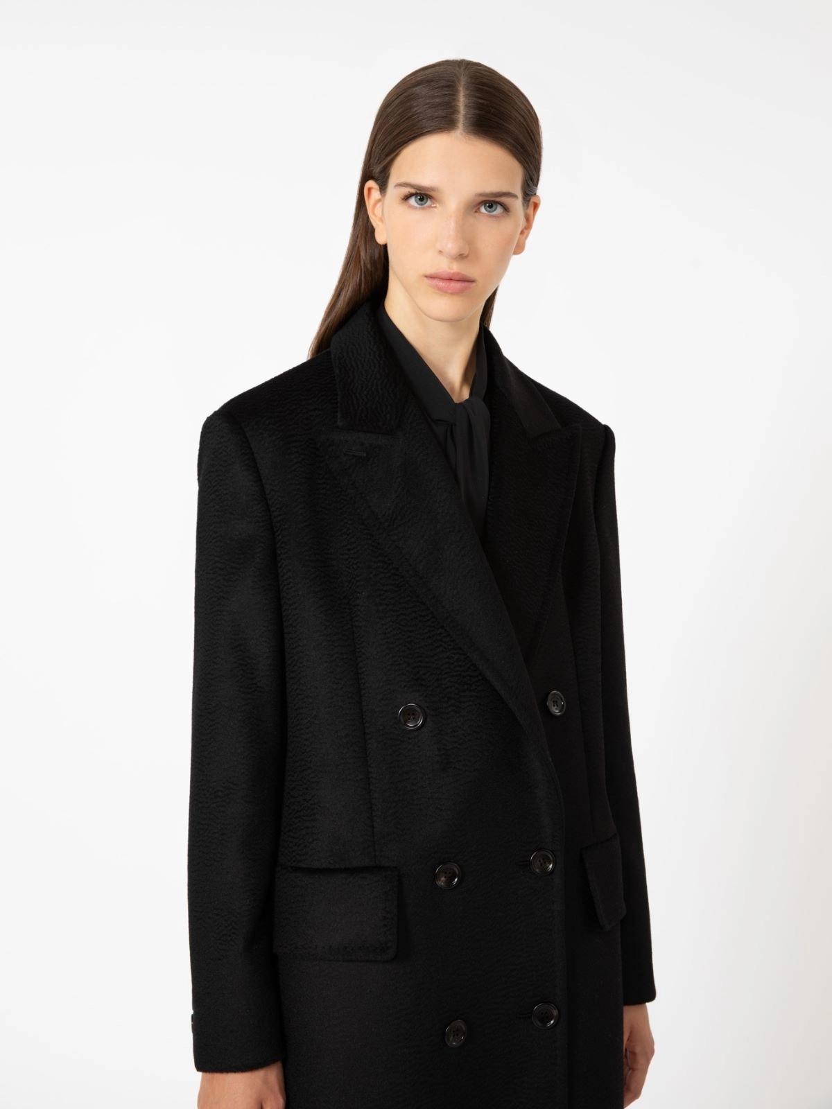 Olimpia Coat in cammello - Nero<BR/> COSA 002 MAX MARA