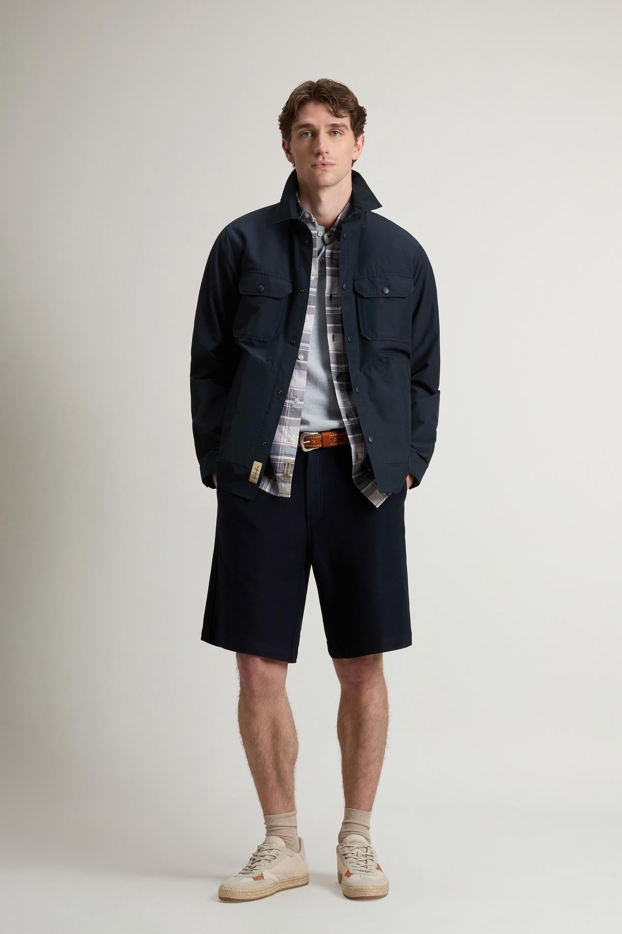 Giacca a camicia in Light Ramar<BR/> CFWOOS0186MRUT3662 MLB WOOLRICH