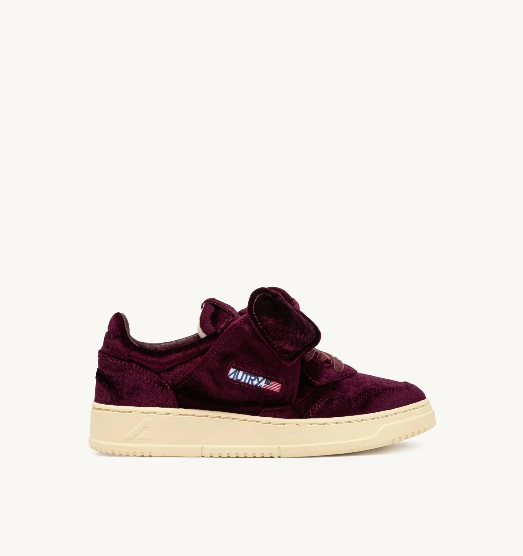 SNEAKERS MEDALIST LOW 'VELVET' BOW BURGUNDY<BR/> AULW VF01 AUTRY ACTION SHOES
